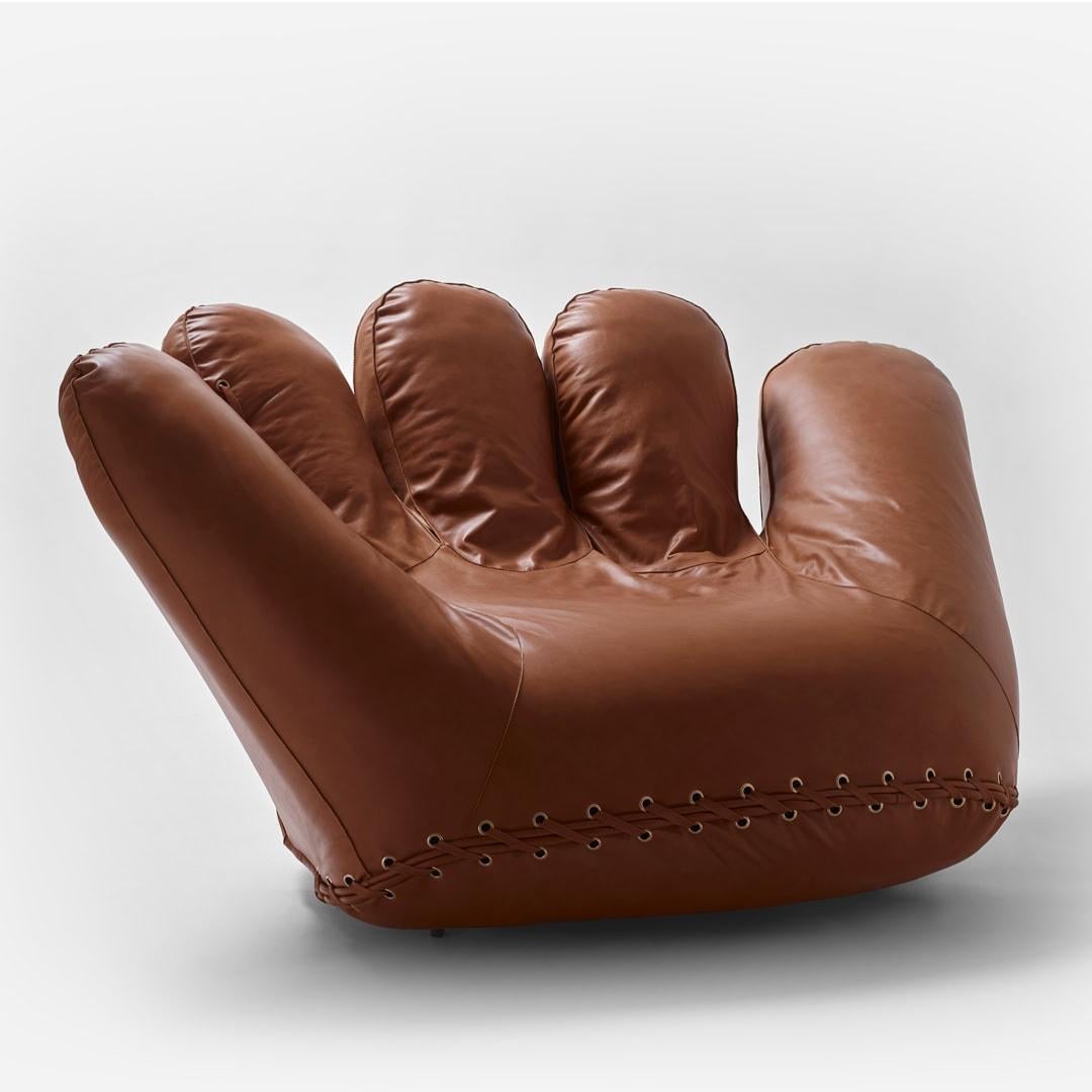 https://a.1stdibscdn.com/poltronova-joe-armchair-by-de-pas-durbino-lomazzi-for-sale-picture-3/f_16392/f_412583821724937324285/De_Pas_DUrbino_Lomazzi_Joe_armchair_Centro_Studi_Poltronova_B_master.jpg