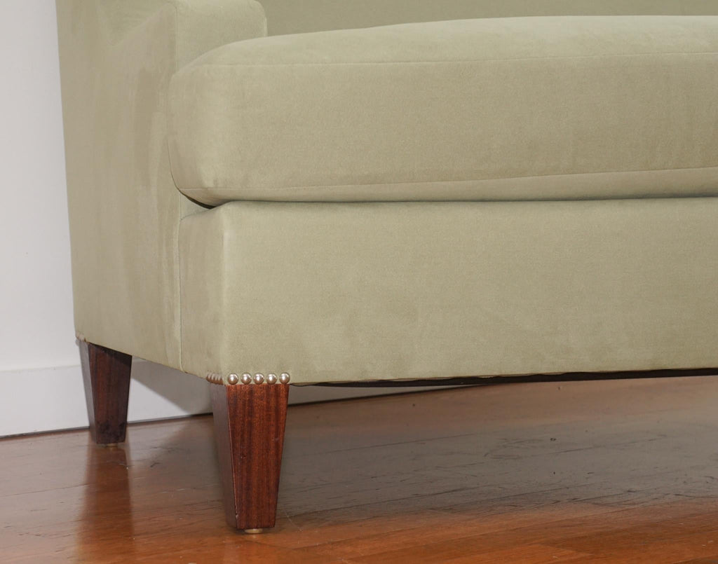 https://a.1stdibscdn.com/maxfield-sofa-for-sale-picture-6/f_64942/f_279998121648562900086/Deena_Feinberg_Photography_25_master.jpg