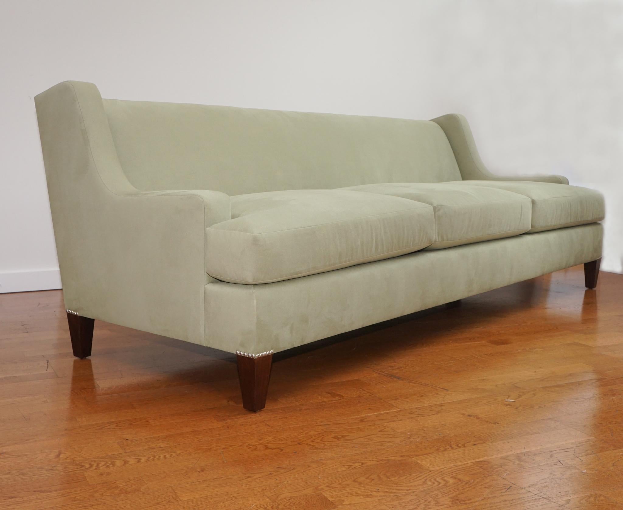 https://a.1stdibscdn.com/maxfield-sofa-for-sale-picture-7/f_64942/f_279998121648562901044/Deena_Feinberg_Photography_27_master.jpg