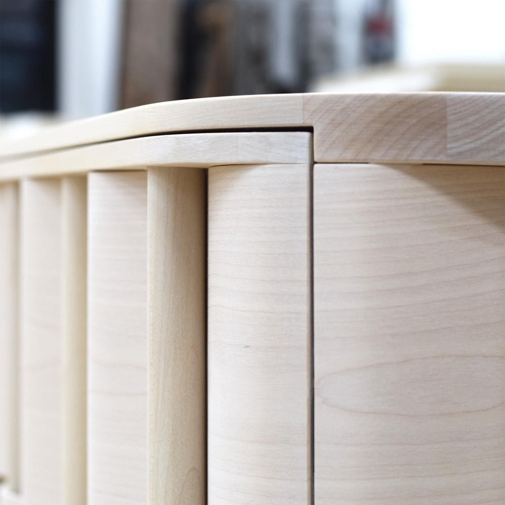 https://a.1stdibscdn.com/credenza-from-ringvide-solid-birch-or-oak-wood-and-veneer-scandinavian-for-sale-picture-7/f_32901/f_141883421553789120040/Detail_N_Veneer_door_master.jpg