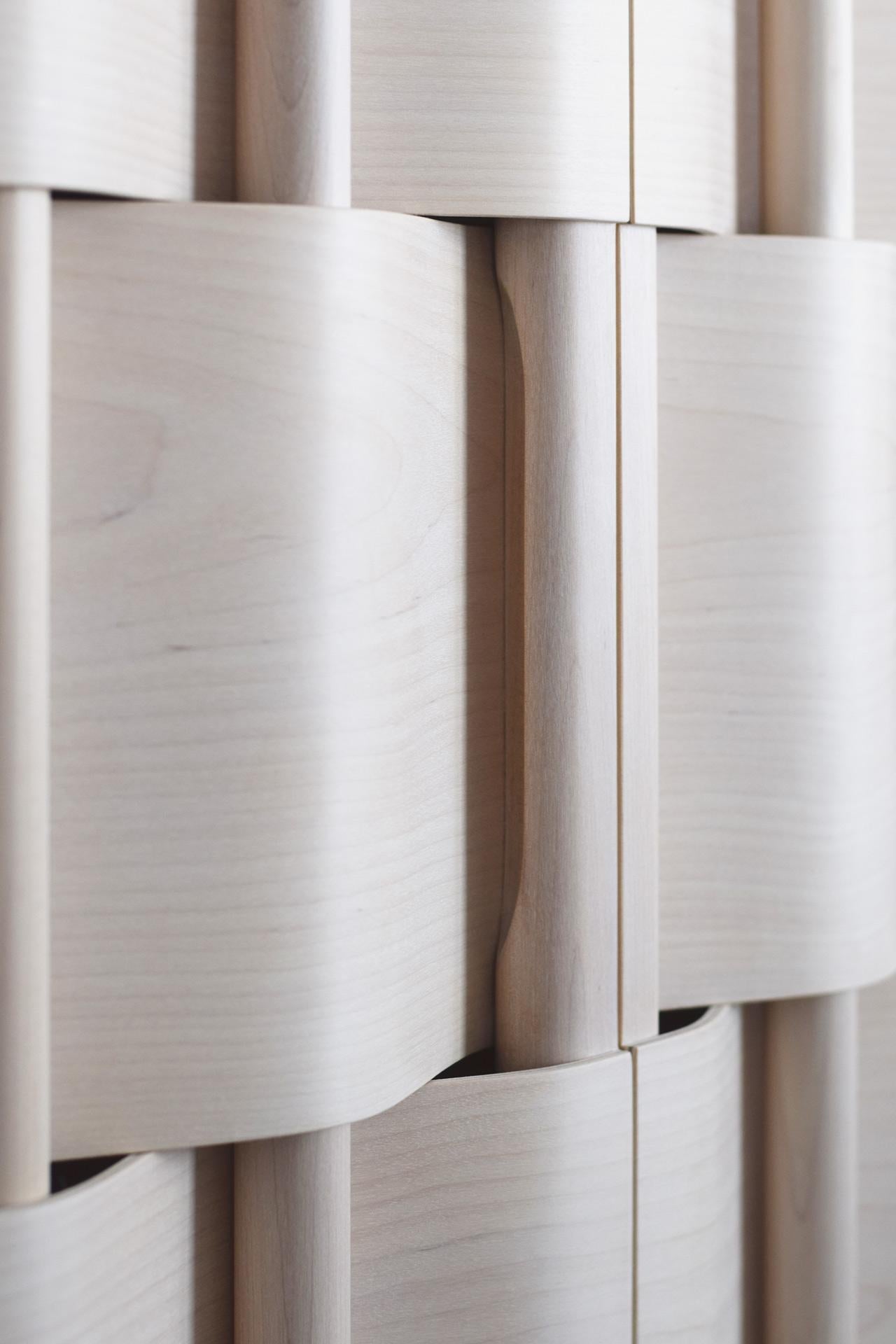 https://a.1stdibscdn.com/credenza-from-ringvide-solid-birch-or-oak-wood-and-veneer-scandinavian-for-sale-picture-10/f_32901/f_141883421553789119097/Detail_WN_handle_master.jpg