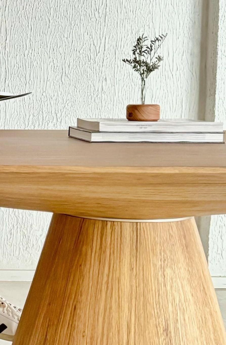 https://a.1stdibscdn.com/maria-dining-table-in-natural-wood-rounded-edge-for-sale-picture-5/f_33041/f_441026821742322654559/Detalhe_Anel_Mesa_Maria_Madeira_master.jpeg