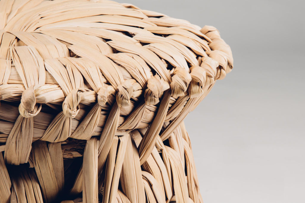 https://a.1stdibscdn.com/txt02-stool-by-txture-for-sale-picture-6/f_12192/f_338562821681762239024/Detalle_Taburetes01_master.jpg