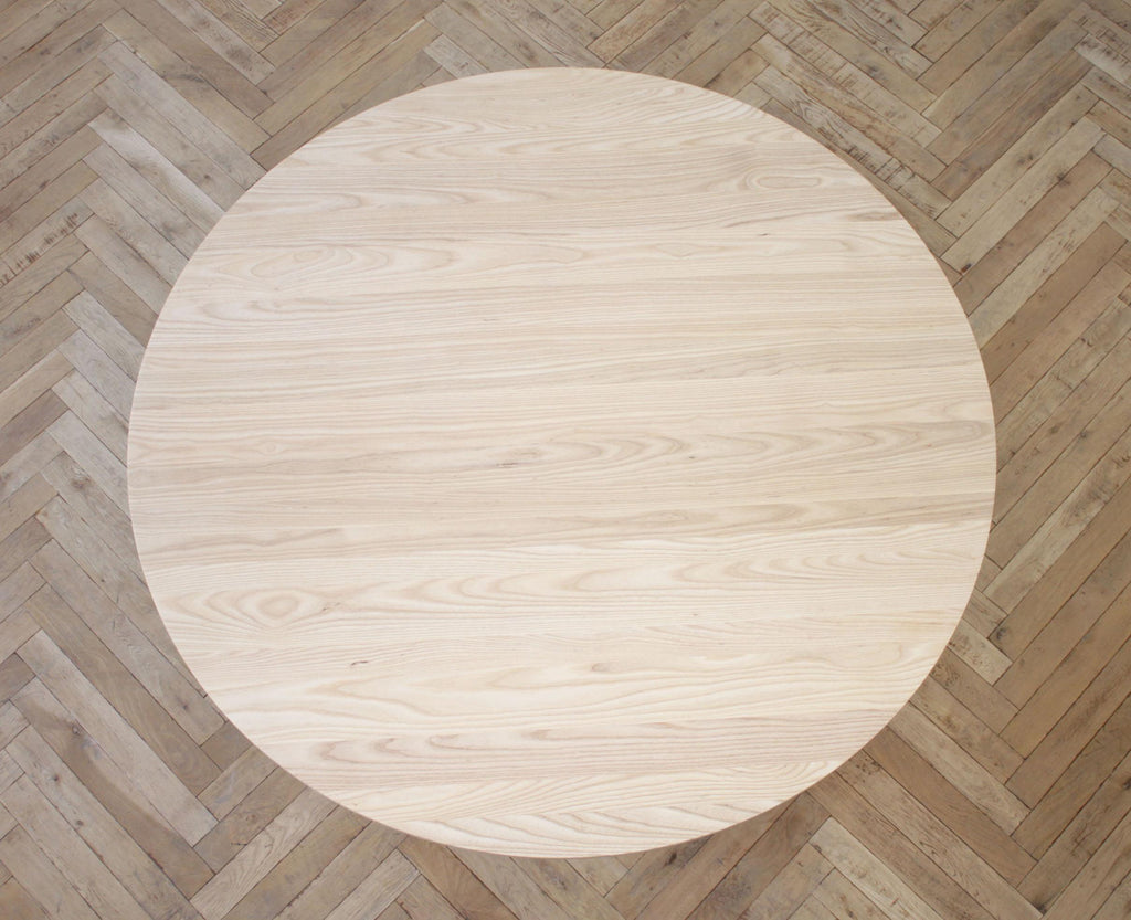 https://a.1stdibscdn.com/custom-solid-white-oak-round-dining-table-for-sale-picture-4/f_18223/1601662848151/DiningTable4_master.jpg