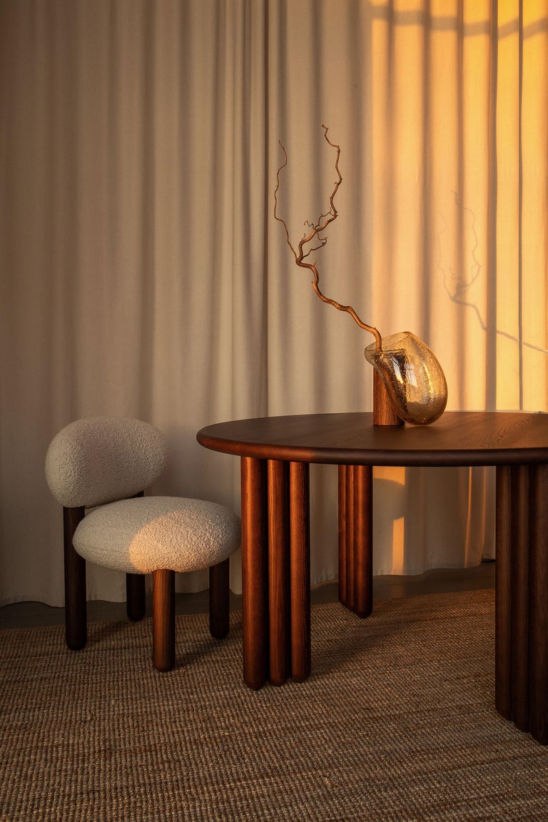 https://a.1stdibscdn.com/dining-table-flock-made-of-ash-wood-d140-cm-by-noom-for-sale-picture-12/f_42321/f_421213821730412263309/Dining_Table_Flock_13__master.jpg?width=768