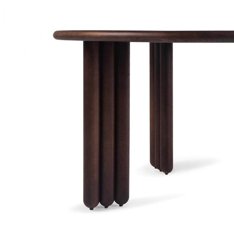 https://a.1stdibscdn.com/dining-table-flock-made-of-ash-wood-d140-cm-by-noom-for-sale-picture-10/f_42321/f_421213821730412257799/Dining_Table_Flock_5_a_master.jpg?width=768