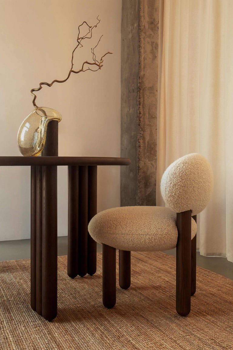 https://a.1stdibscdn.com/dining-table-flock-made-of-ash-wood-d140-cm-by-noom-for-sale-picture-14/f_42321/f_421213821730412261499/Dining_Table_Flock_9__master.jpg?width=768