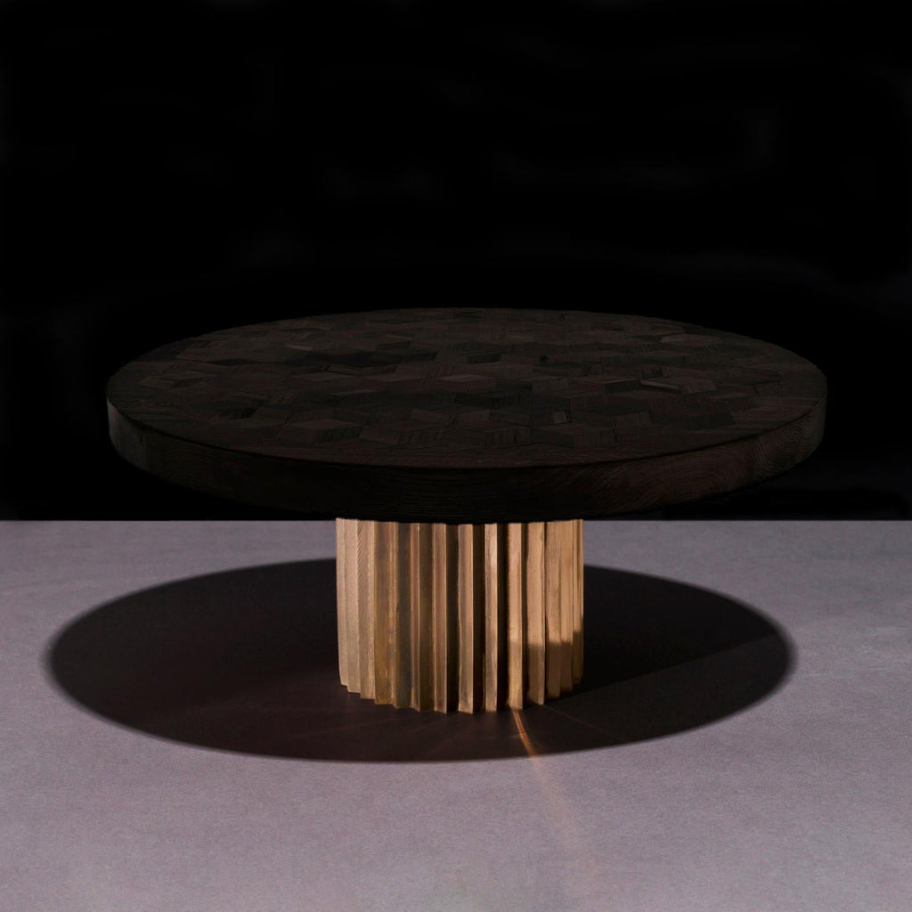 https://a.1stdibscdn.com/doris-round-marquetry-table-in-ebonized-reclaimed-oak-with-cast-bronze-pedestal-for-sale-picture-2/f_22063/f_164814911603459979935/Doris_amb_eobz_chiaro_master.jpg