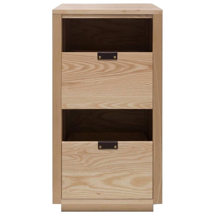 https://a.1stdibscdn.com/dovetail-1-x-2-vinyl-storage-cabinet-natural-walnut-for-sale-picture-2/f_27523/f_158915721566503182860/DovetailEmpty_0007_1x2_Natural_org_master.jpg