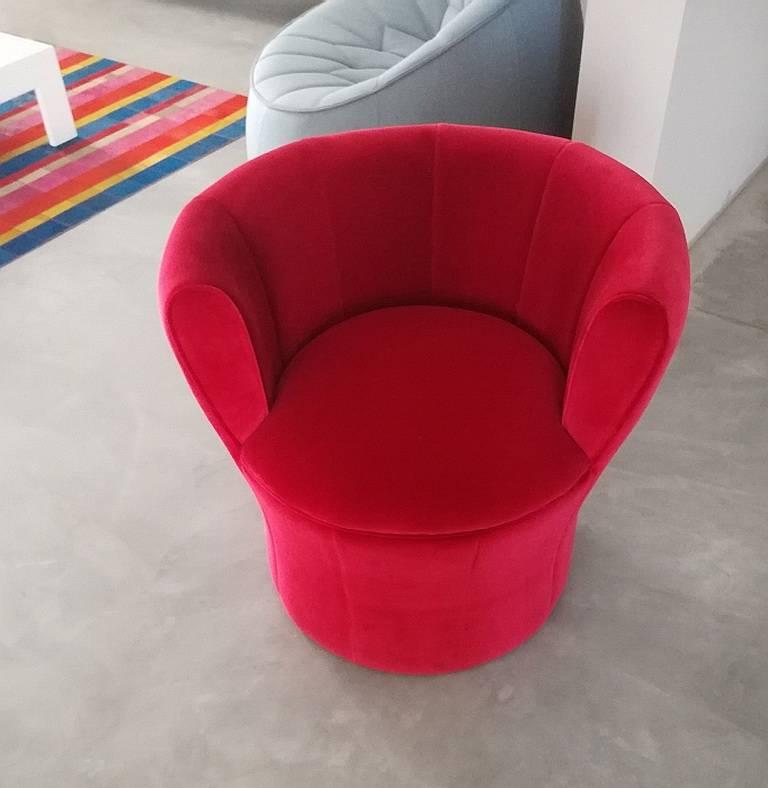 https://a.1stdibscdn.com/archivesE/upload/f_16392/f_83654231507468164760/Driade_Lisa_Armchair_Laudani_Romanelli_Fabric_Leather_80_master.jpg