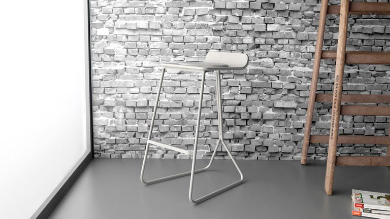 https://a.1stdibscdn.com/high-drops-bar-stool-by-doimo-brasil-for-sale-picture-2/f_12192/f_391464721712321446572/Drops_3__master.jpg?width=768