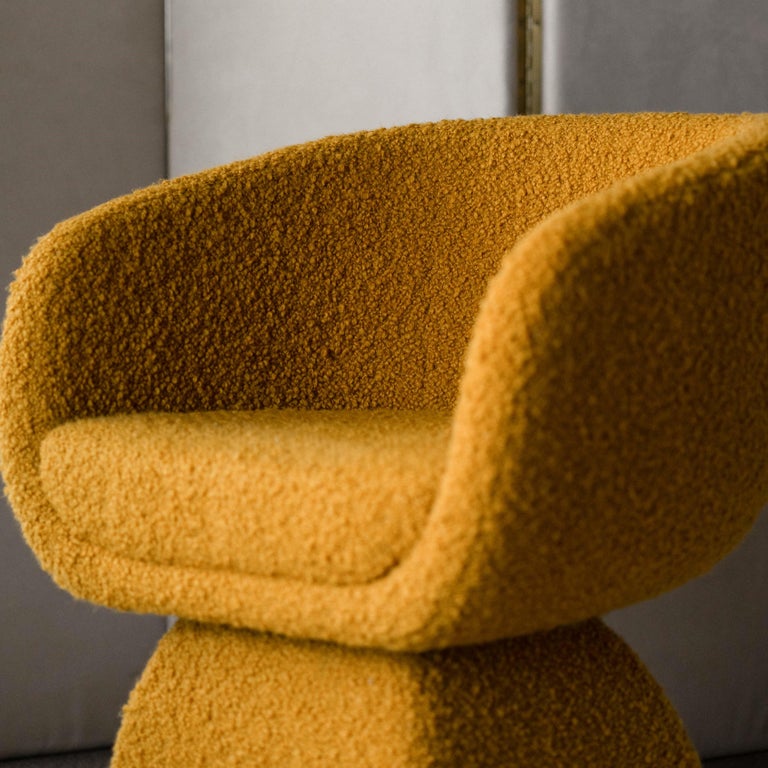 https://a.1stdibscdn.com/oscar-upholstered-chair-boucle-swivel-and-com-option-portugal-by-duistt-for-sale-picture-9/f_63222/f_457214621776443998868/Duistt_fabric_Oscar_chair_made_in_portugal_duistt_boucle_yellow_1_master.jpg?width=768