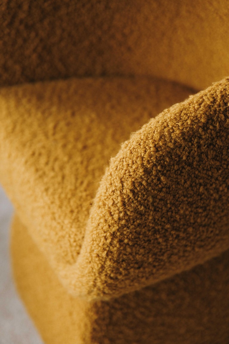 https://a.1stdibscdn.com/oscar-upholstered-chair-boucle-swivel-and-com-option-portugal-by-duistt-for-sale-picture-10/f_63222/f_457214621776443999383/Duistt_fabric_Oscar_chair_made_in_portugal_duistt_boucle_yellow_2_master.jpg?width=768