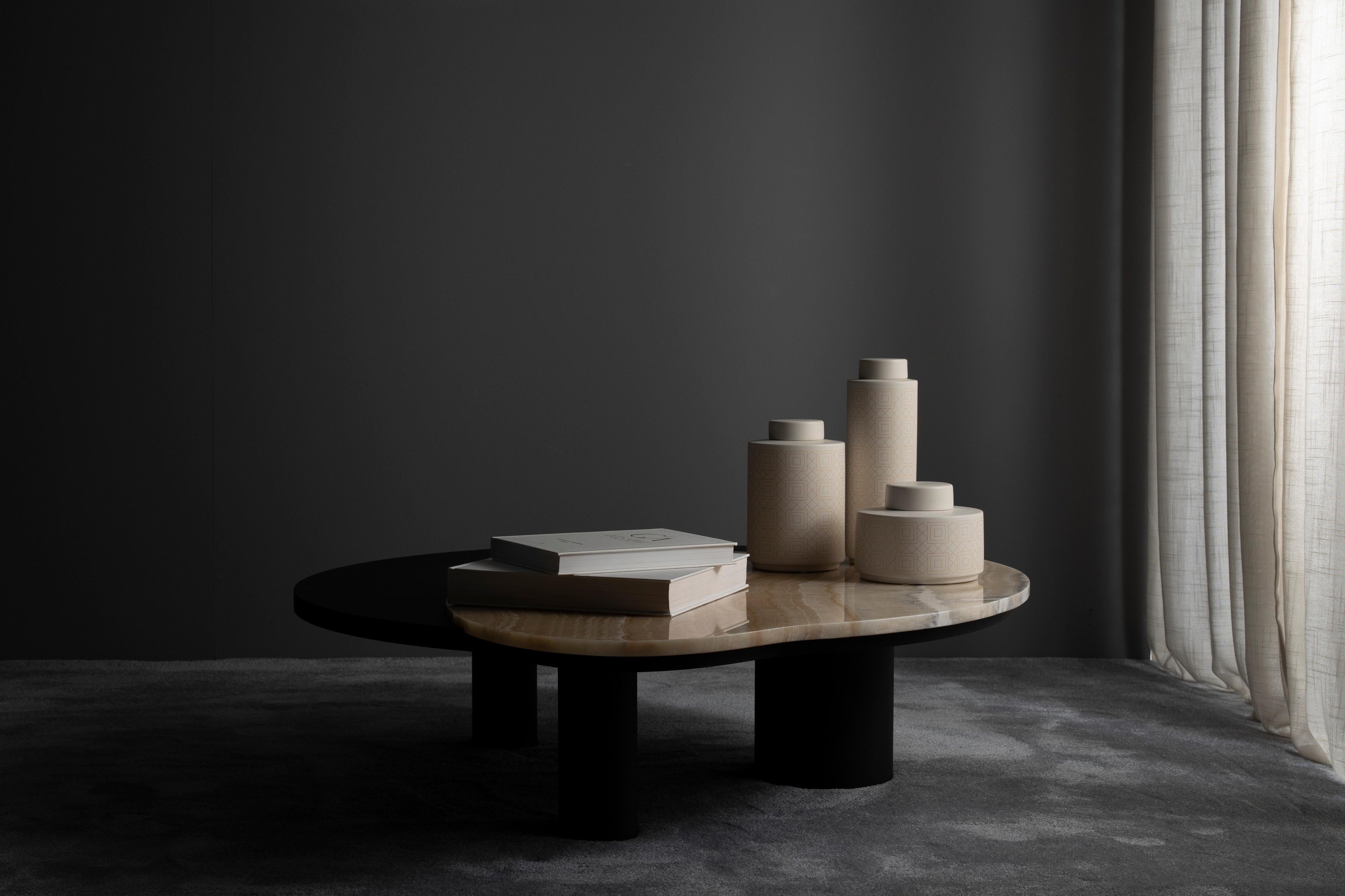 https://a.1stdibscdn.com/organic-modern-bordeira-coffee-tables-onyx-handmade-in-portugal-by-greenapple-for-sale-picture-5/f_53532/f_325817721770972432359/E0017012_Export_master.jpg