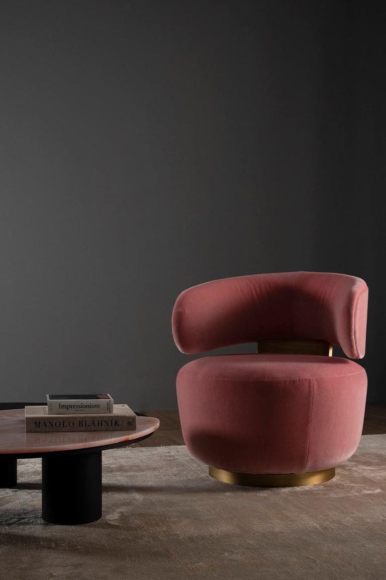 https://a.1stdibscdn.com/mid-century-modern-caju-swivel-lounge-chair-dedar-mohair-handmade-greenapple-for-sale-picture-18/f_53532/f_251709921777884619239/E0017981_Export_master.jpg?width=768