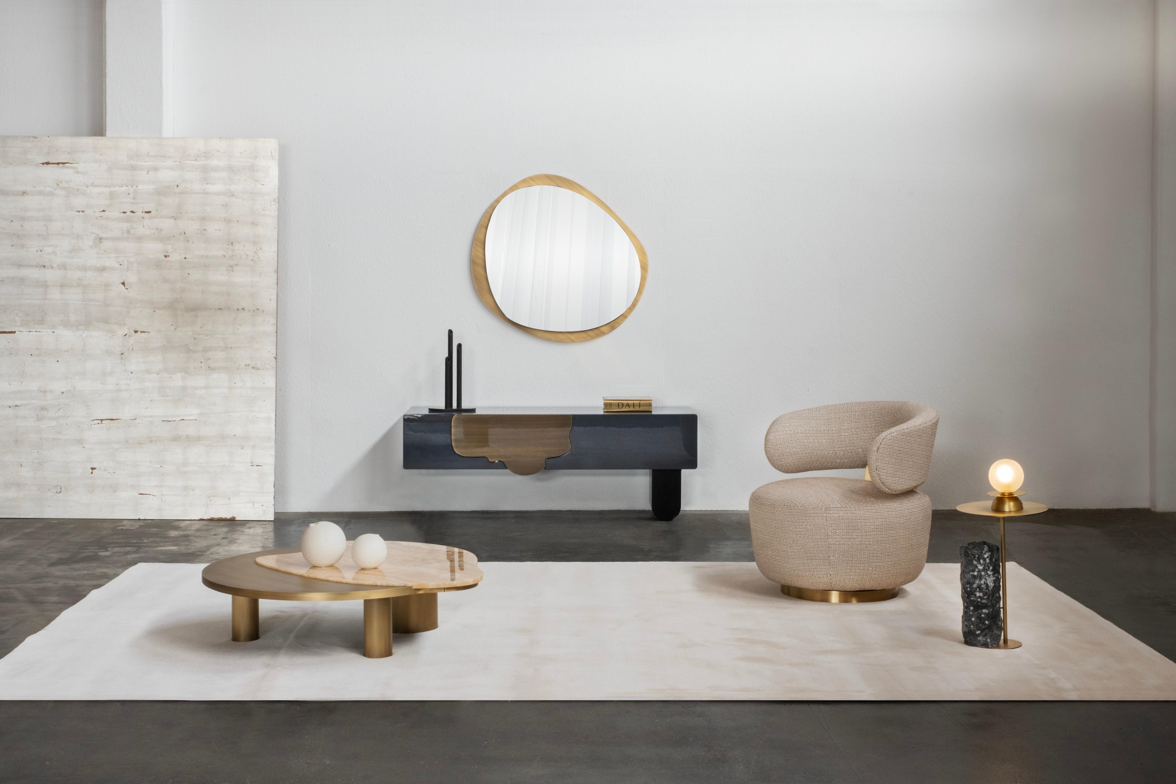 https://a.1stdibscdn.com/organic-modern-bordeira-coffee-table-ivory-onyx-brass-handmade-by-greenapple-for-sale-picture-4/f_53532/f_487926121770979104090/E0025140_Export_master.jpg