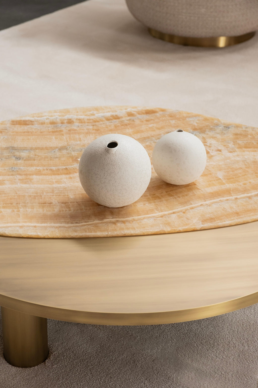 https://a.1stdibscdn.com/organic-modern-bordeira-coffee-table-ivory-onyx-brass-handmade-by-greenapple-for-sale-picture-5/f_53532/f_487926121770979104175/E0025145_Export_master.jpg