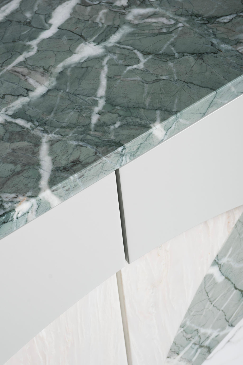 https://a.1stdibscdn.com/art-deco-biloba-marble-sideboard-bar-cabinet-handmade-portugal-by-greenapple-for-sale-picture-9/f_53532/f_467183421770633563167/E0026563_Export_master.jpg