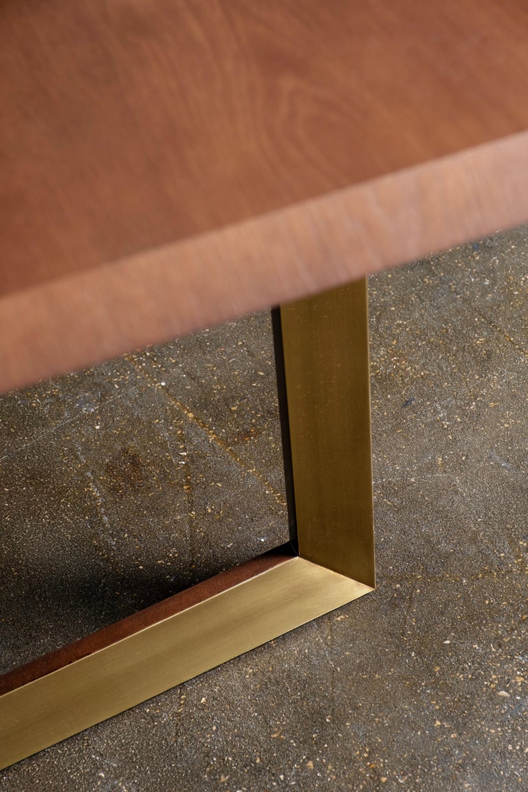 https://a.1stdibscdn.com/mid-century-modern-olisippo-dining-table-brass-oak-handmade-by-greenapple-for-sale-picture-9/f_53532/f_451180121747817531814/E0028027_Export_master.jpg?width=768