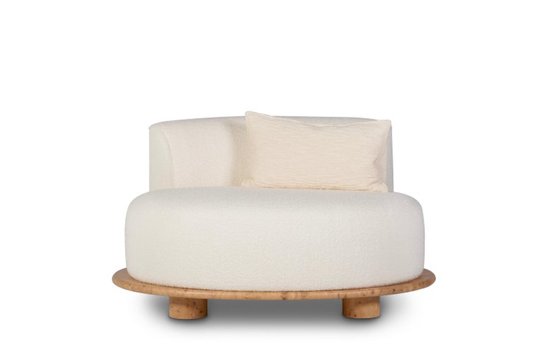 https://a.1stdibscdn.com/contemporary-galapinhos-armchair-oak-root-beige-cotton-handmade-by-greenapple-for-sale-picture-4/f_53532/f_466829221758029796457/E0029319_Export_master.jpg?width=768