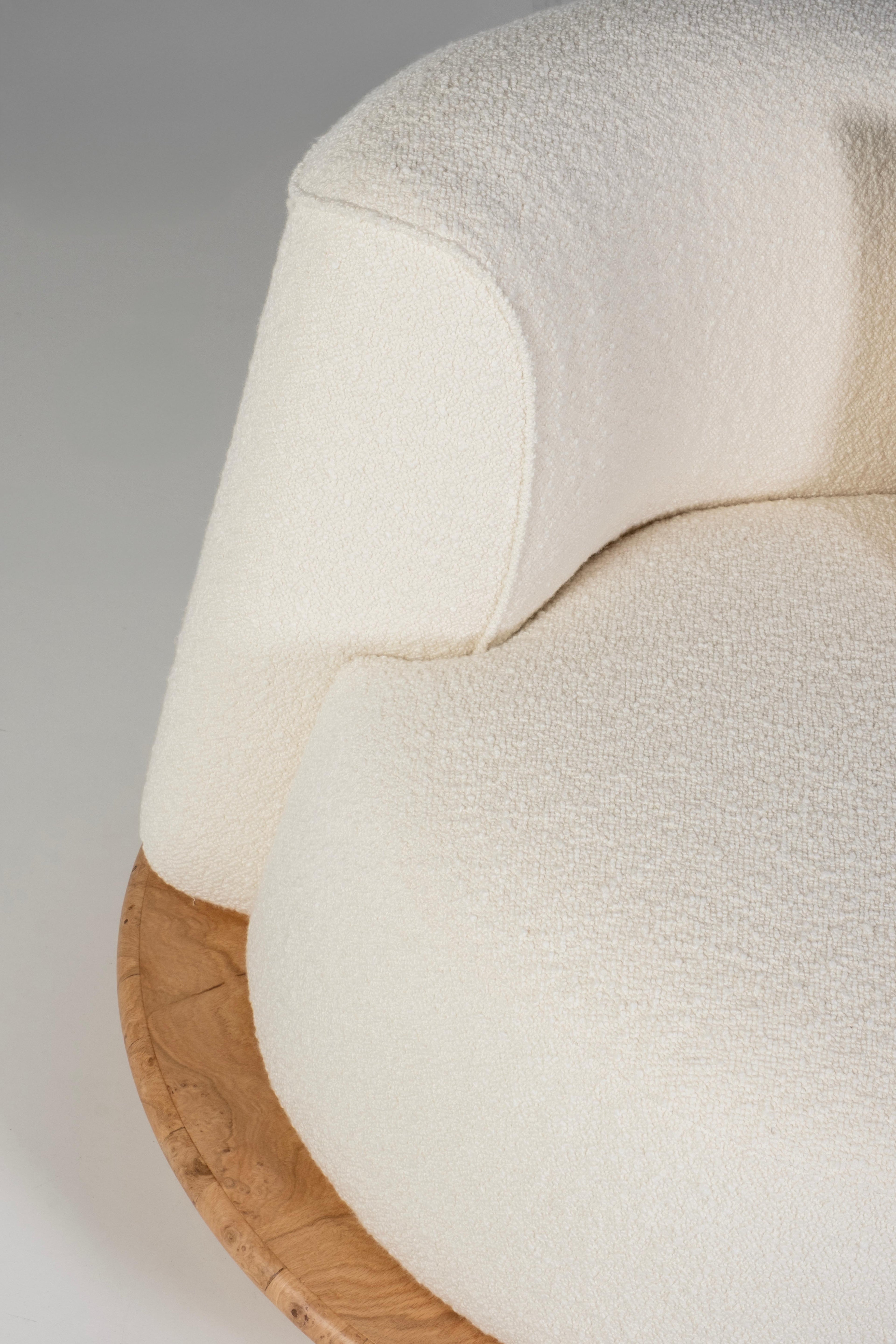 https://a.1stdibscdn.com/contemporary-galapinhos-armchair-oak-root-beige-cotton-handmade-by-greenapple-for-sale-picture-9/f_53532/f_462362721755010220392/E0029324_Export_master.jpg