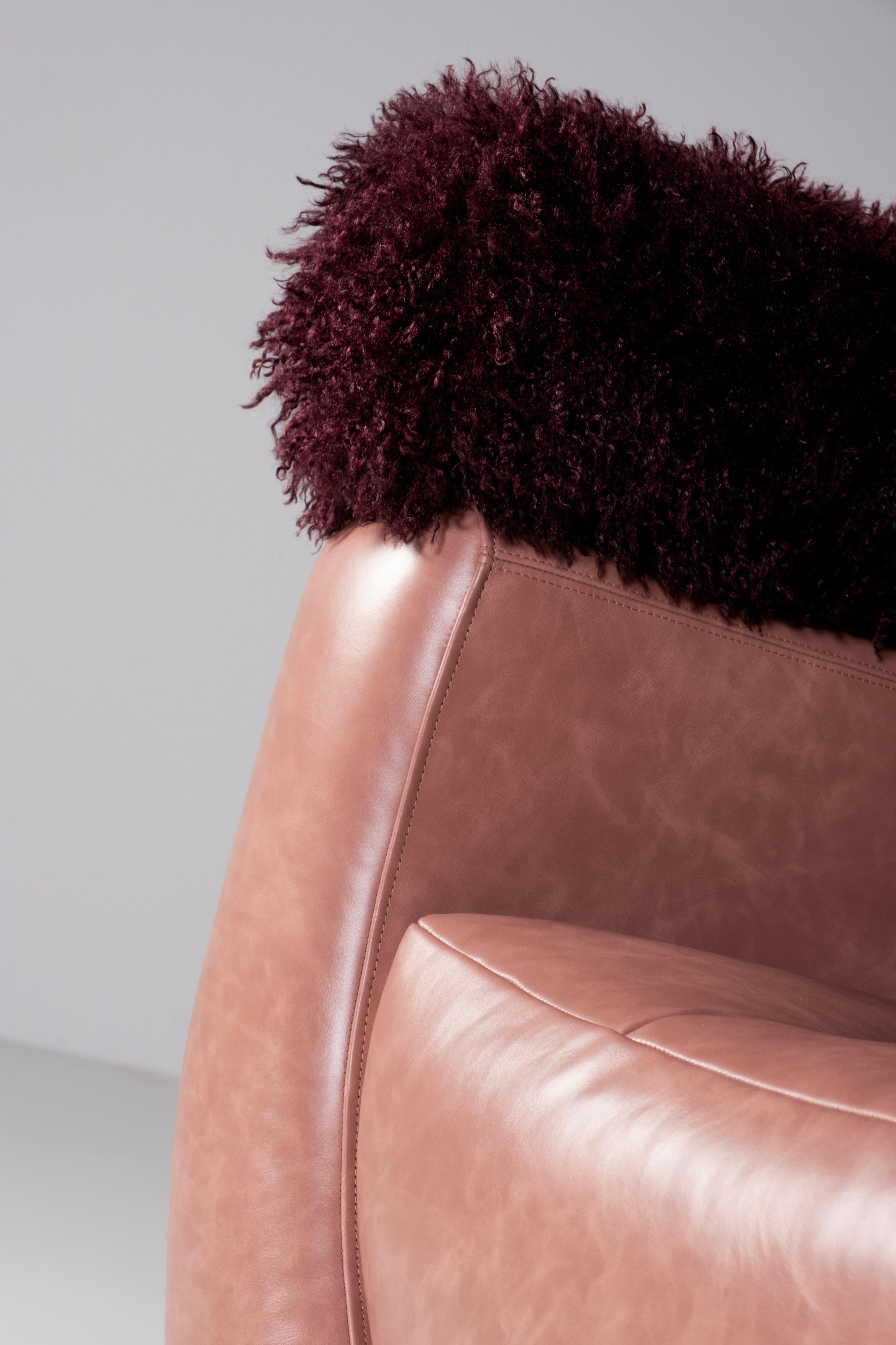 https://a.1stdibscdn.com/mid-century-modern-mel-armchair-leather-faux-fur-handmade-by-greenapple-for-sale-picture-14/f_53532/f_461868321754651291332/E0029403_Export_master.jpg