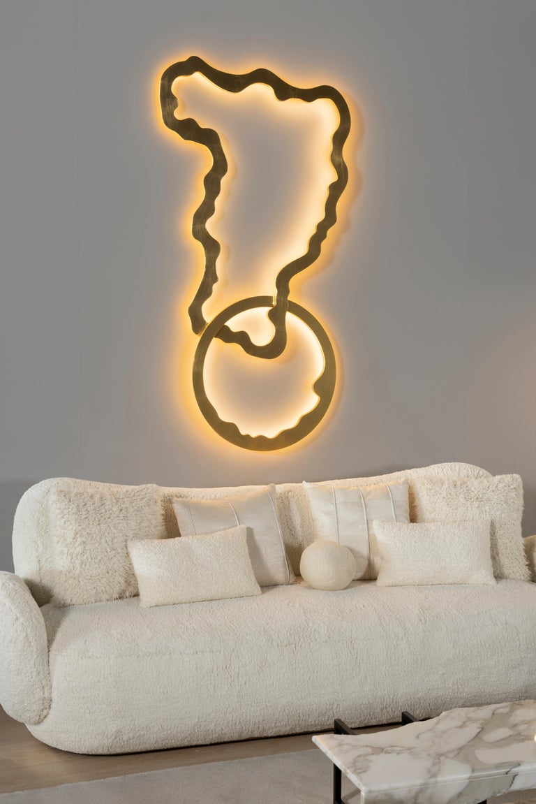 https://a.1stdibscdn.com/modern-conchula-curved-sofa-ivory-boucle-handmade-in-portugal-by-greenapple-for-sale-picture-2/f_53532/f_451049221756378394645/E0029431_Export_master.jpg?width=768