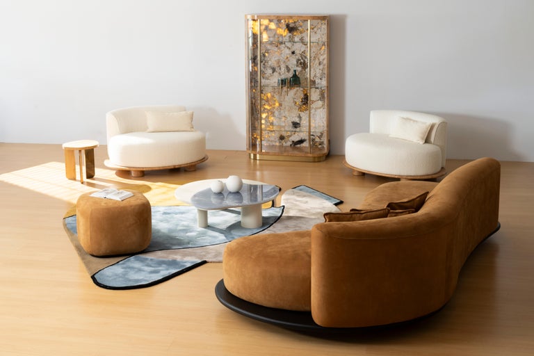 https://a.1stdibscdn.com/contemporary-galapinhos-armchair-oak-root-beige-cotton-handmade-by-greenapple-for-sale-picture-7/f_53532/f_466829221758029797955/E0029440_Export_master.jpg?width=768
