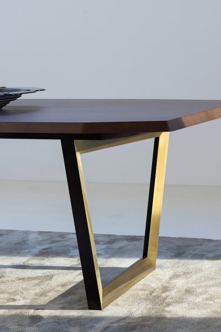 https://a.1stdibscdn.com/mid-century-modern-olisippo-dining-table-brass-oak-handmade-by-greenapple-for-sale-picture-5/f_53532/f_451180121755100850053/E0029493_Export_master.jpg?width=768