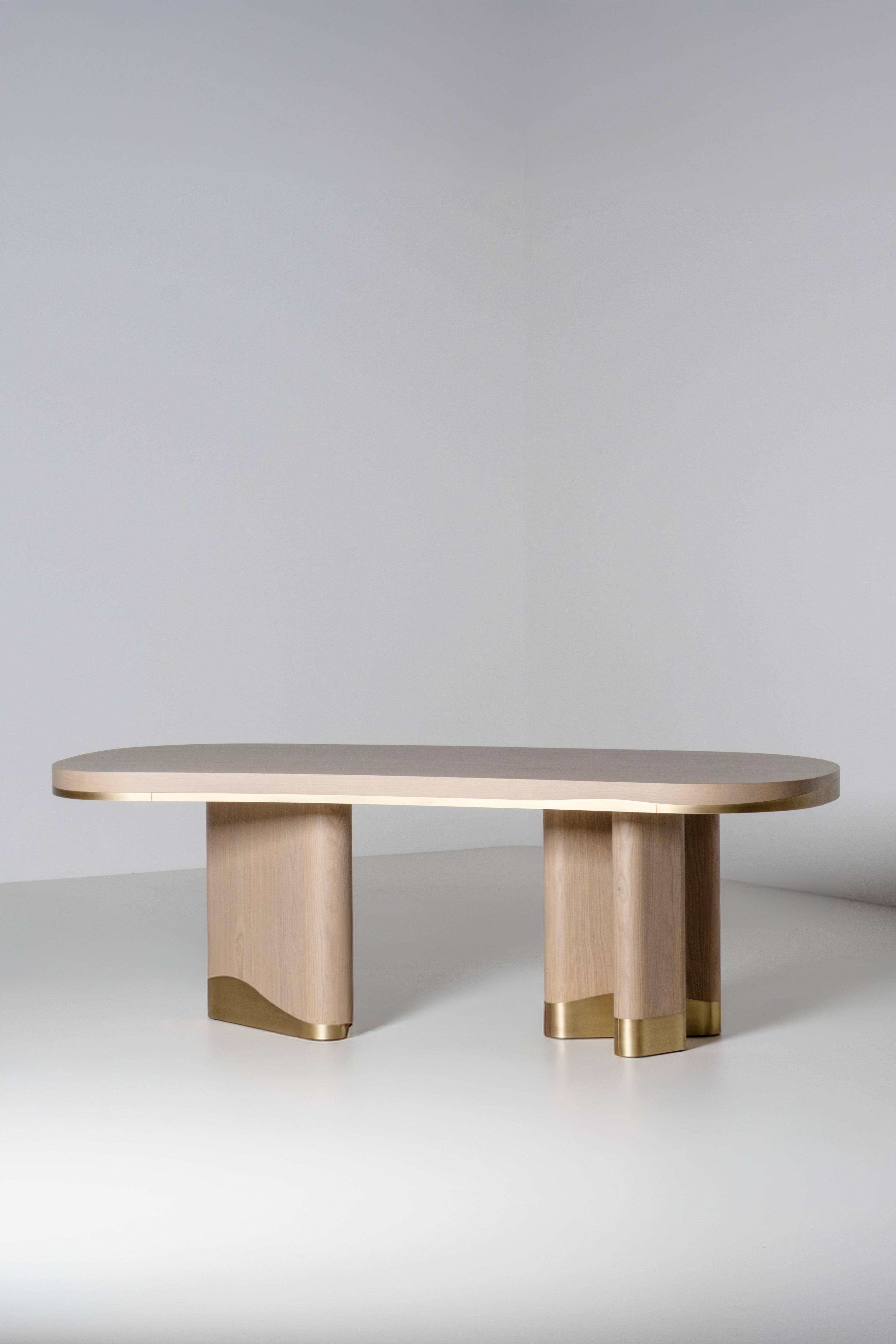 https://a.1stdibscdn.com/modern-sistelo-dining-table-warm-grey-oak-brass-handmade-by-greenapple-for-sale-picture-8/f_53532/f_451047321756733447585/E0029678_Export_master.jpg