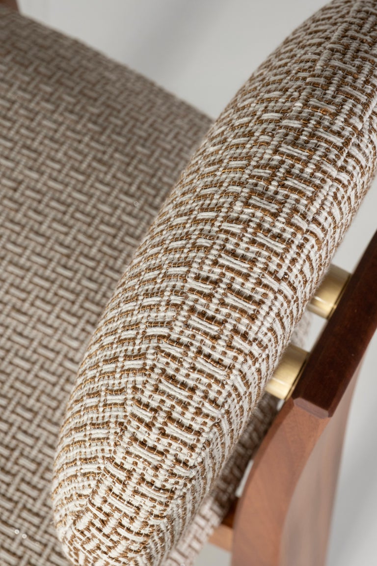 https://a.1stdibscdn.com/modern-sense-dining-chairs-dedar-jacquard-handmade-in-portugal-by-greenapple-for-sale-picture-9/f_53532/f_494595221774968945285/E0030213_Export_master.jpg?width=768