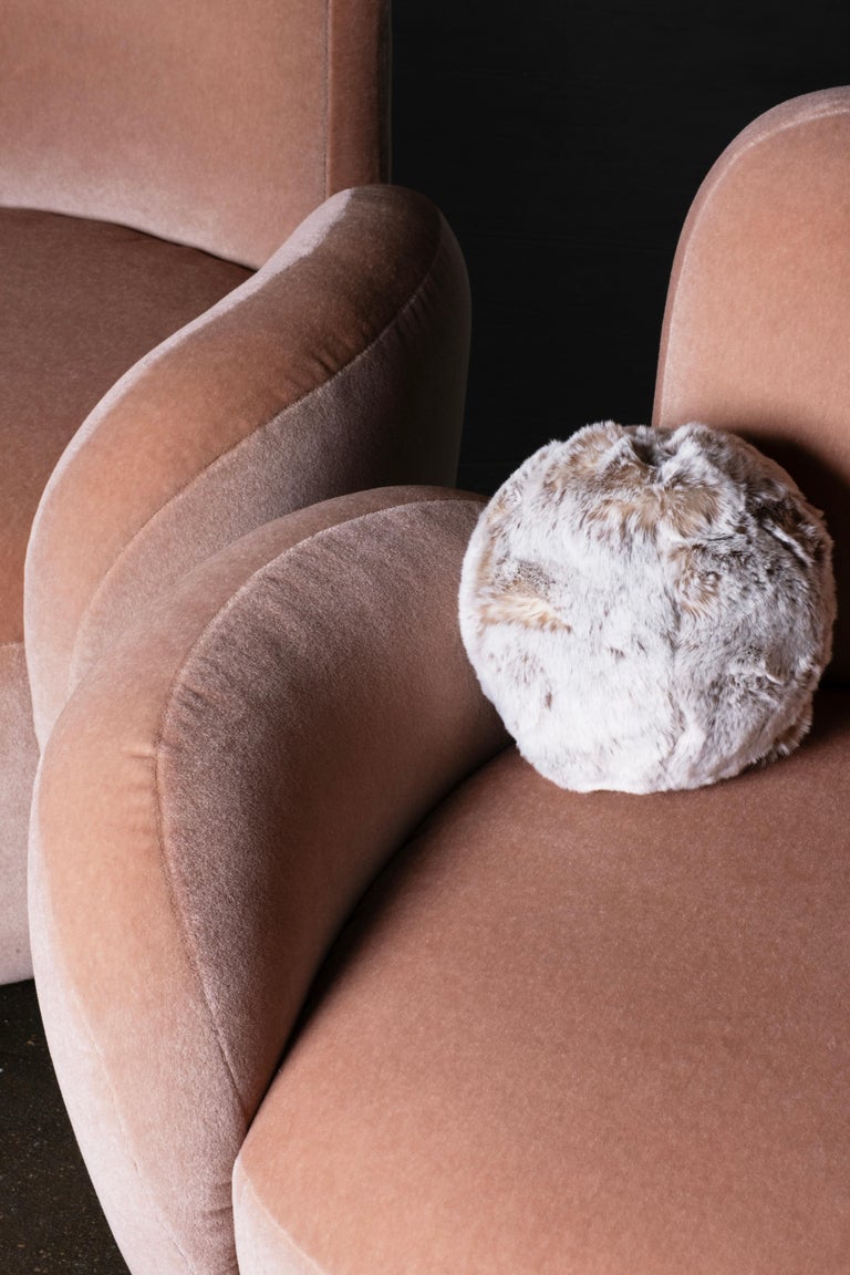 https://a.1stdibscdn.com/contemporary-conchula-swivel-accent-chair-italian-mohair-handmade-greenapple-for-sale-picture-7/f_53532/f_489587421771946543739/E0030313_Export_master.jpg?width=768