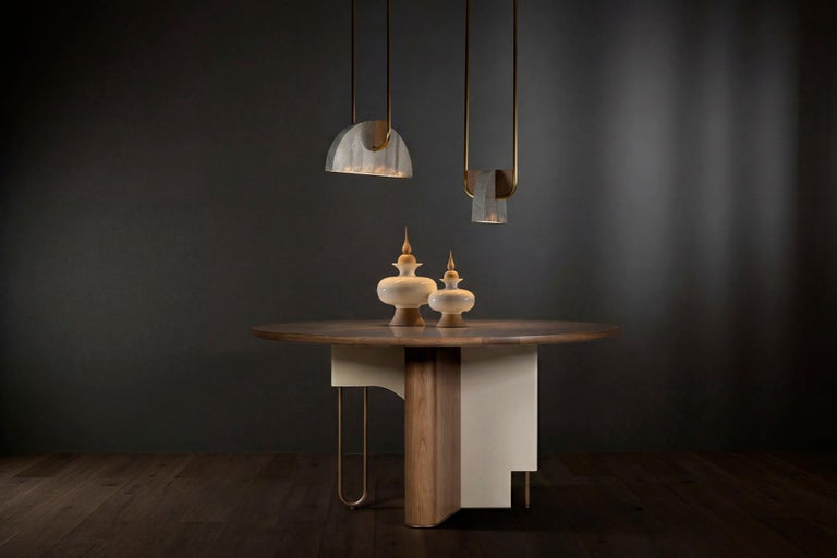 https://a.1stdibscdn.com/modern-ferreirinha-round-dining-table-oak-antique-brass-handmade-greenapple-for-sale-picture-2/f_53532/f_462386221776863695346/E0032013_Export_master.jpg?width=768
