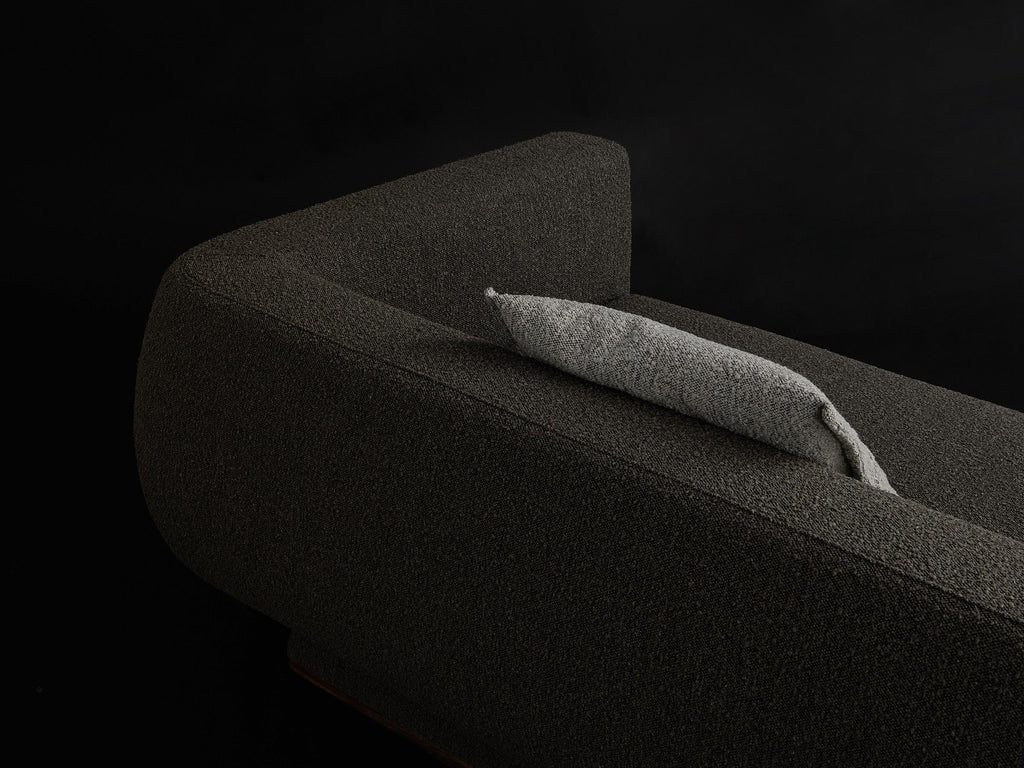 https://a.1stdibscdn.com/vibe-sofa-m-by-daaz-for-sale-picture-5/f_12192/f_417541421727987574143/E1337A_8_master.jpg