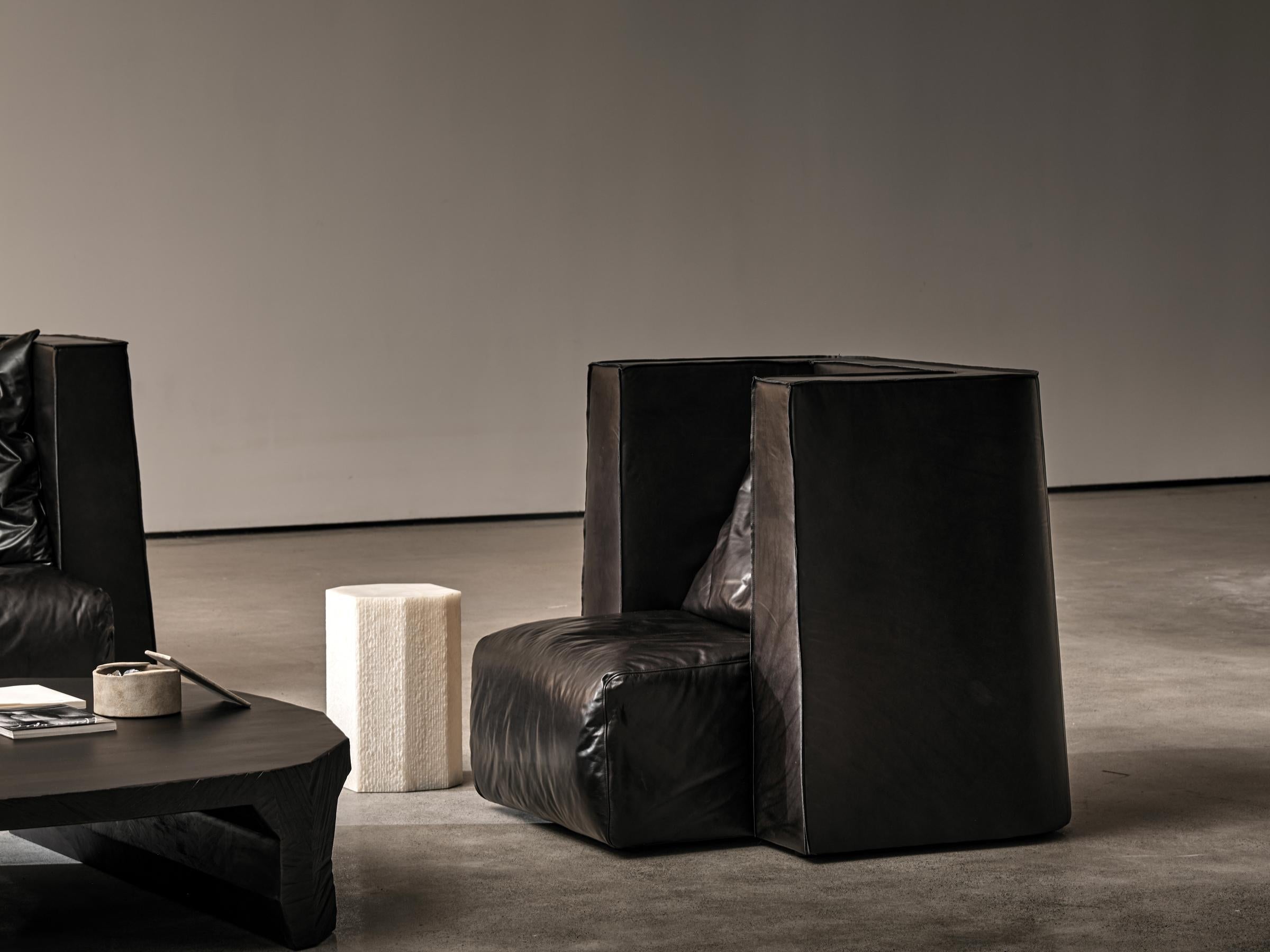 https://a.1stdibscdn.com/gothic-sofa-by-daaz-for-sale-picture-5/f_12192/f_417730821728080286323/E1362_5_master.jpg