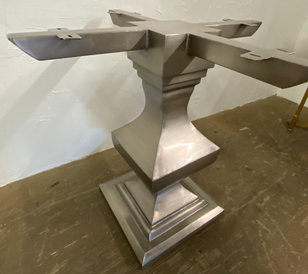 https://a.1stdibscdn.com/nickel-plated-iron-pedestal-base-base-only-for-sale-picture-11/f_8334/f_121844131637006684205/E49847D4_6ADC_4642_8F7E_20E0F3DCE86D_1_201_a_master.jpg