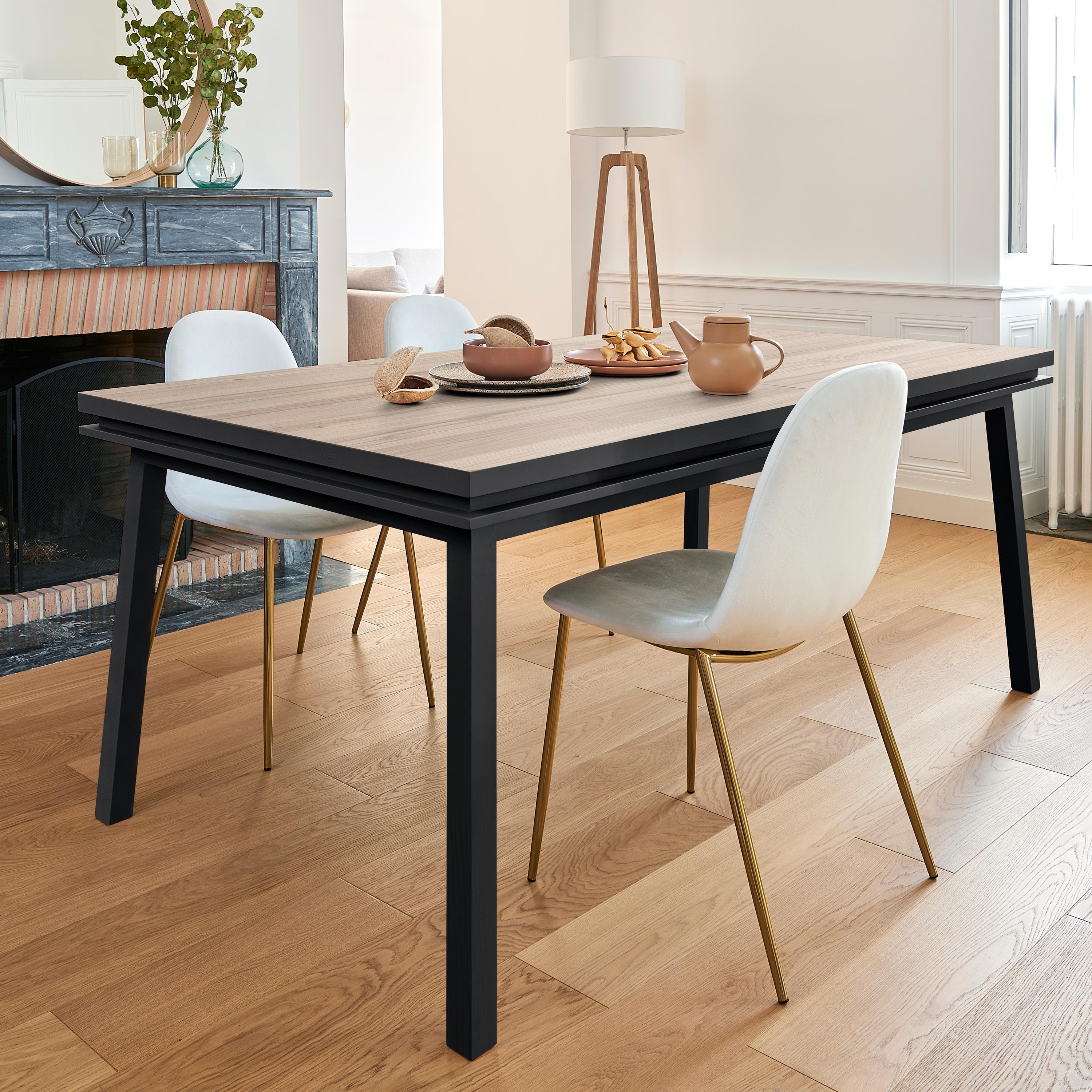 https://a.1stdibscdn.com/rectangular-extensible-dining-table-in-solid-oak-design-by-eric-gizard-paris-for-sale-picture-7/f_57342/f_256705421633962867839/EG2_010CNO1800100_2_Table_repas_ch_ne_ferm_e_ambiance_3000x3000_master.jpg