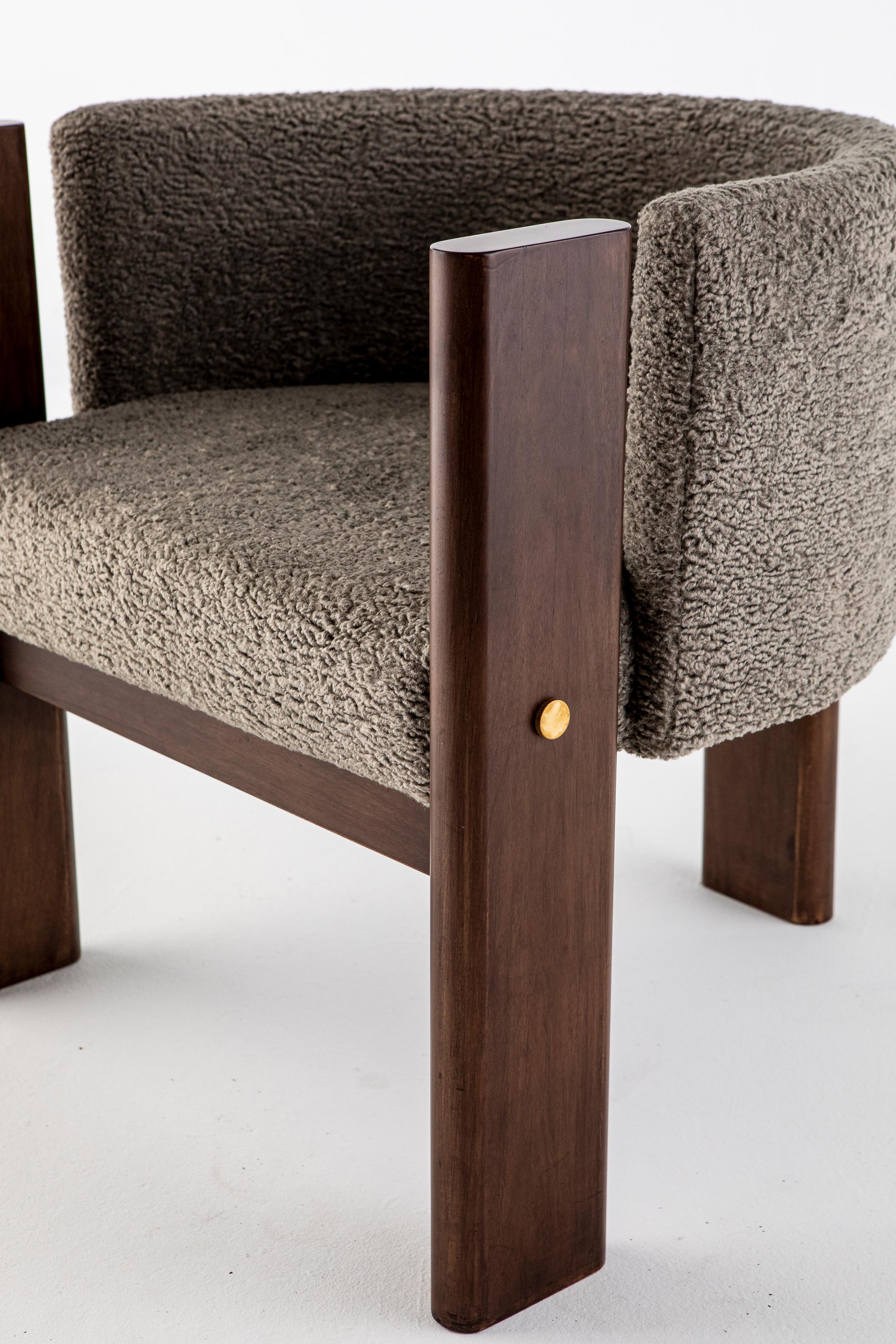 https://a.1stdibscdn.com/malta-boucle-dining-chair-by-egg-designs-for-sale-picture-8/f_12192/f_345793921685732347539/EGG_DESIGNS_SEATING_DINING_MALTA_2__master.jpg