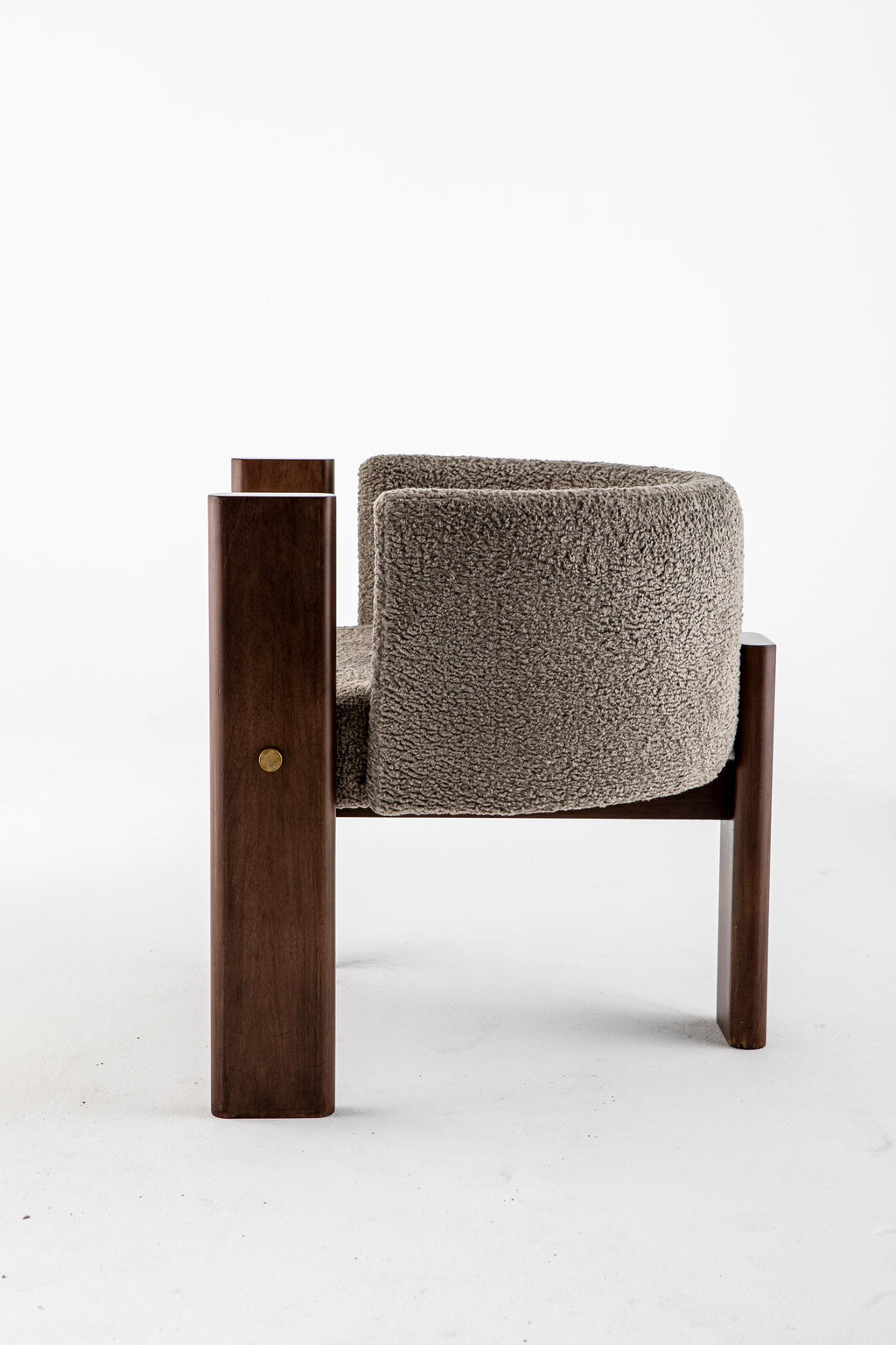 https://a.1stdibscdn.com/malta-boucle-dining-chair-by-egg-designs-for-sale-picture-7/f_12192/f_345793921685732346816/EGG_DESIGNS_SEATING_DINING_MALTA_3__master.jpg