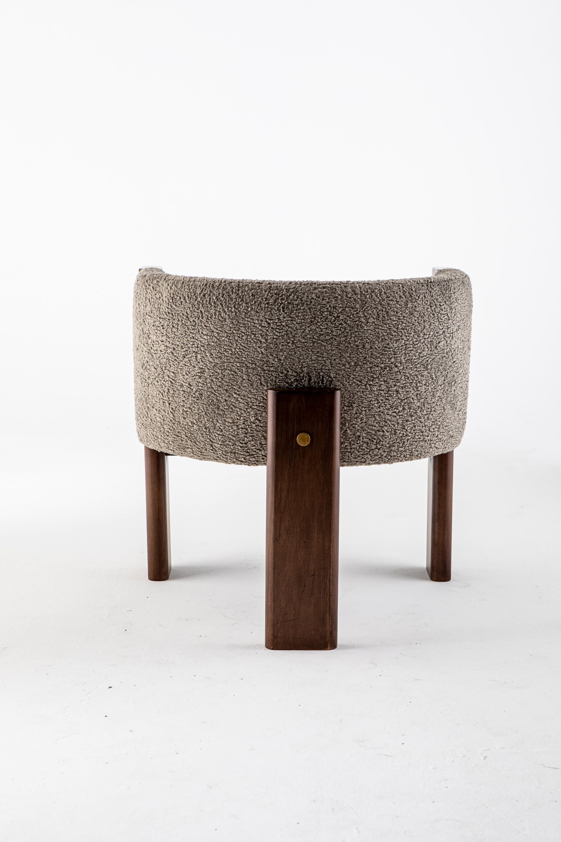 https://a.1stdibscdn.com/malta-boucle-dining-chair-by-egg-designs-for-sale-picture-6/f_12192/f_345793921685732345842/EGG_DESIGNS_SEATING_DINING_MALTA_4__master.jpg