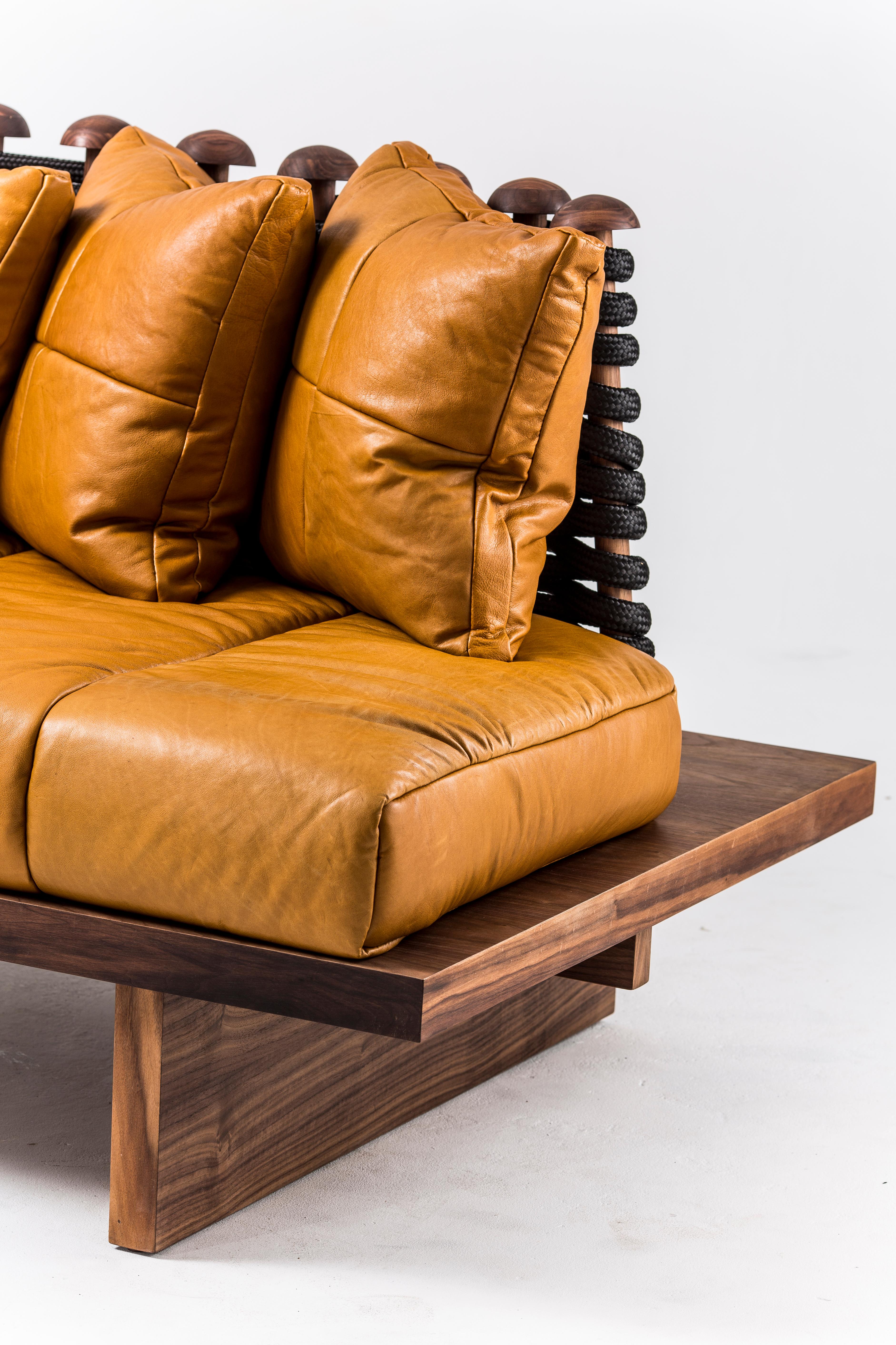 https://a.1stdibscdn.com/shaker-sofa-by-egg-designs-for-sale-picture-5/f_12192/f_345785021685730290666/EGG_SEATING_SOFA_SHAKER_HIRES_5__master.JPG