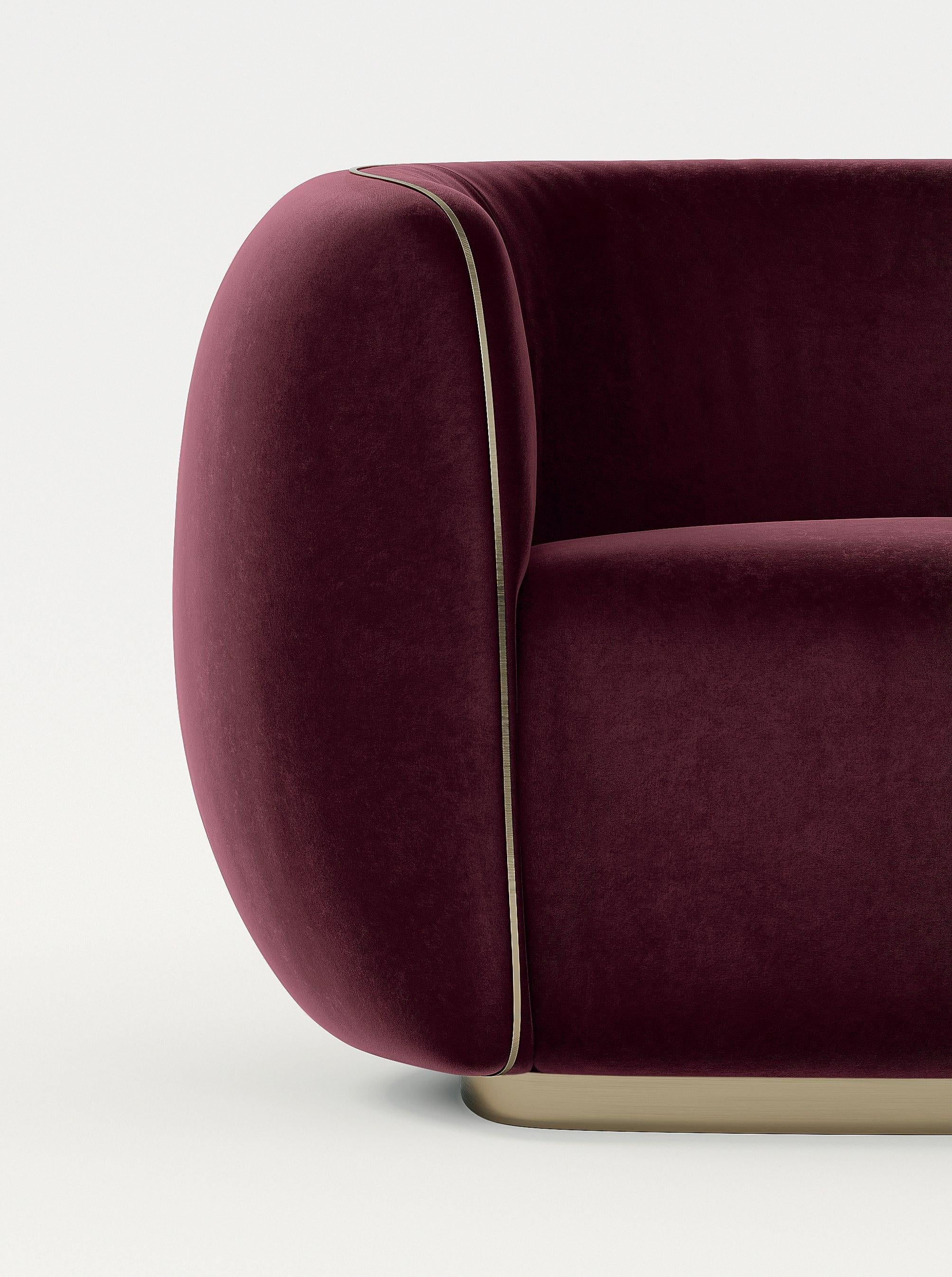 https://a.1stdibscdn.com/21st-century-art-deco-elie-saab-maison-velvet-bronze-brass-elite-armchair-italy-for-sale-picture-2/f_56582/f_354404221690552201917/ESM_Armchair_EliteL_SL_R2_master.jpg