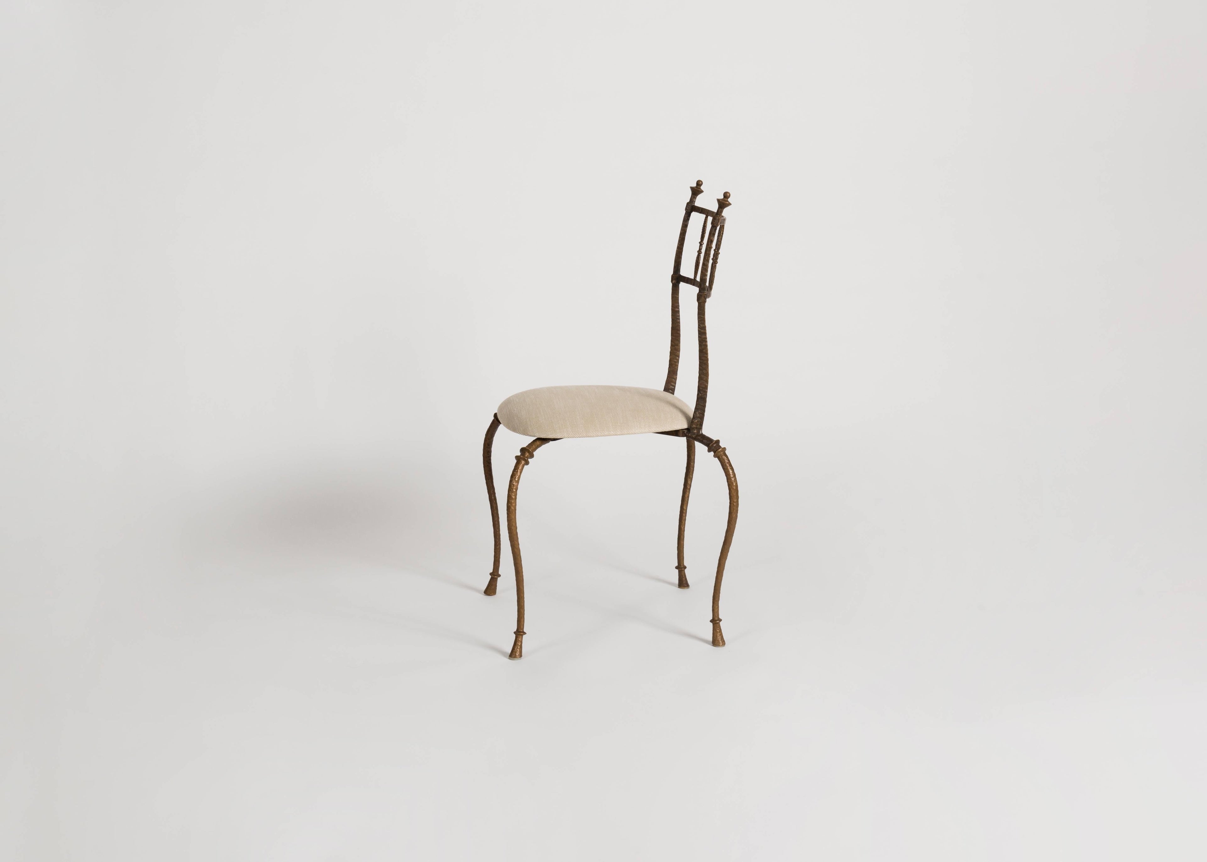 https://a.1stdibscdn.com/franck-evennou-club-chair-france-2000-for-sale-picture-3/f_7813/1521493842903/EVE_11_3_1753_Edit_master.jpg