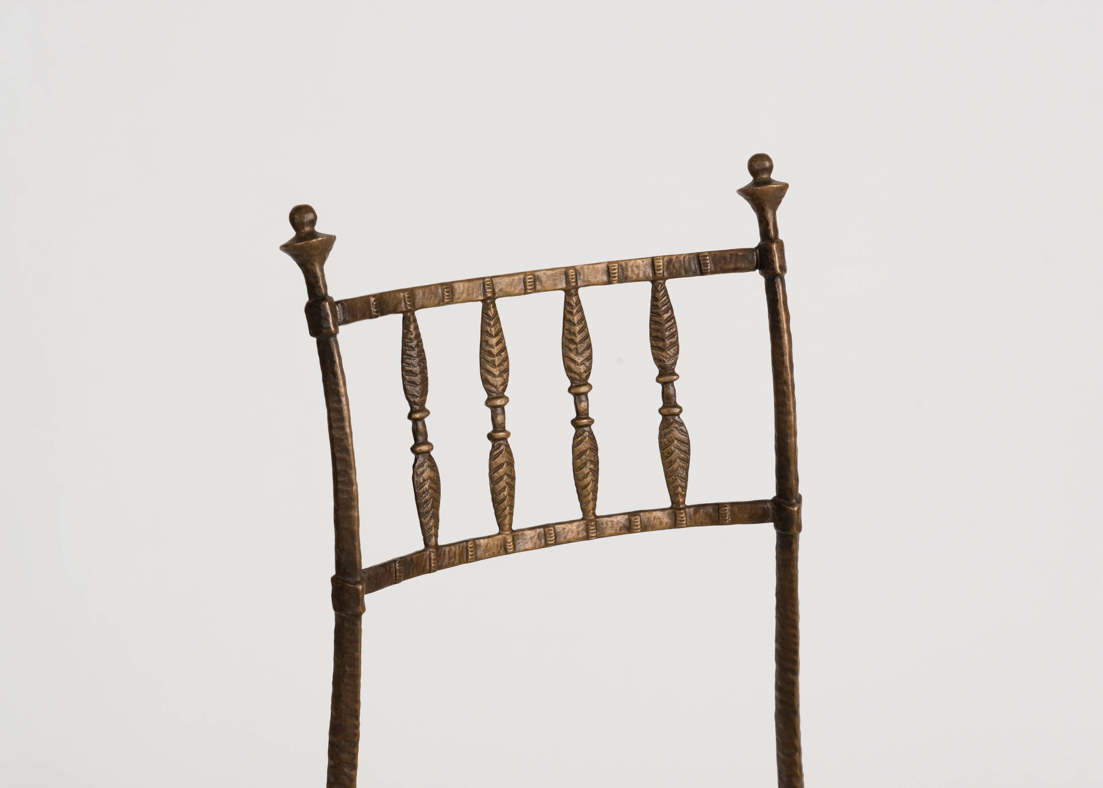 https://a.1stdibscdn.com/franck-evennou-club-chair-france-2000-for-sale-picture-5/f_7813/1521493831934/EVE_11_5_1755_Edit_master.jpg