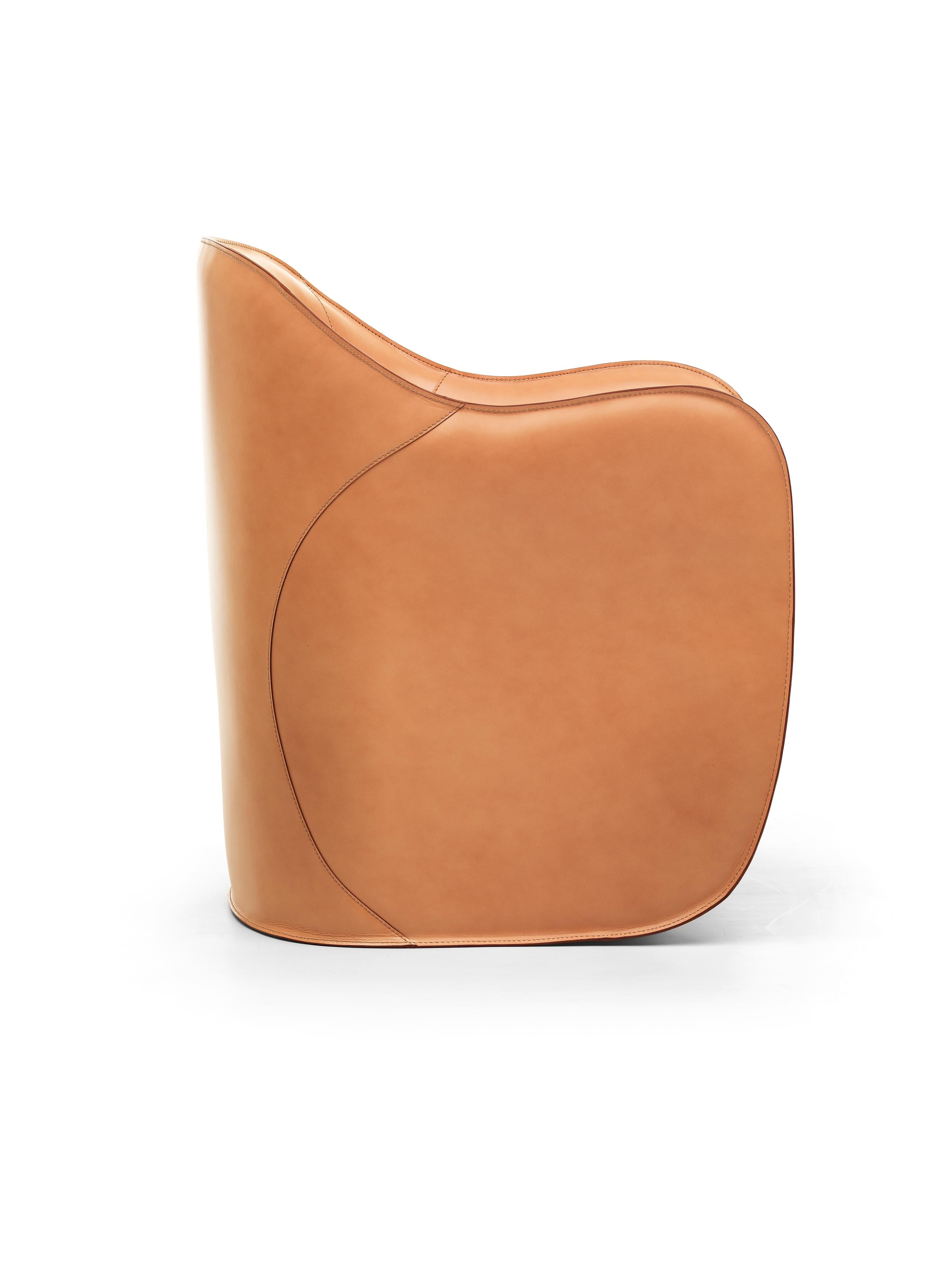 https://a.1stdibscdn.com/exo-armchair-and-pouf-set-for-sale-picture-3/f_48381/f_161783121568818140018/EXO_03_master.jpg