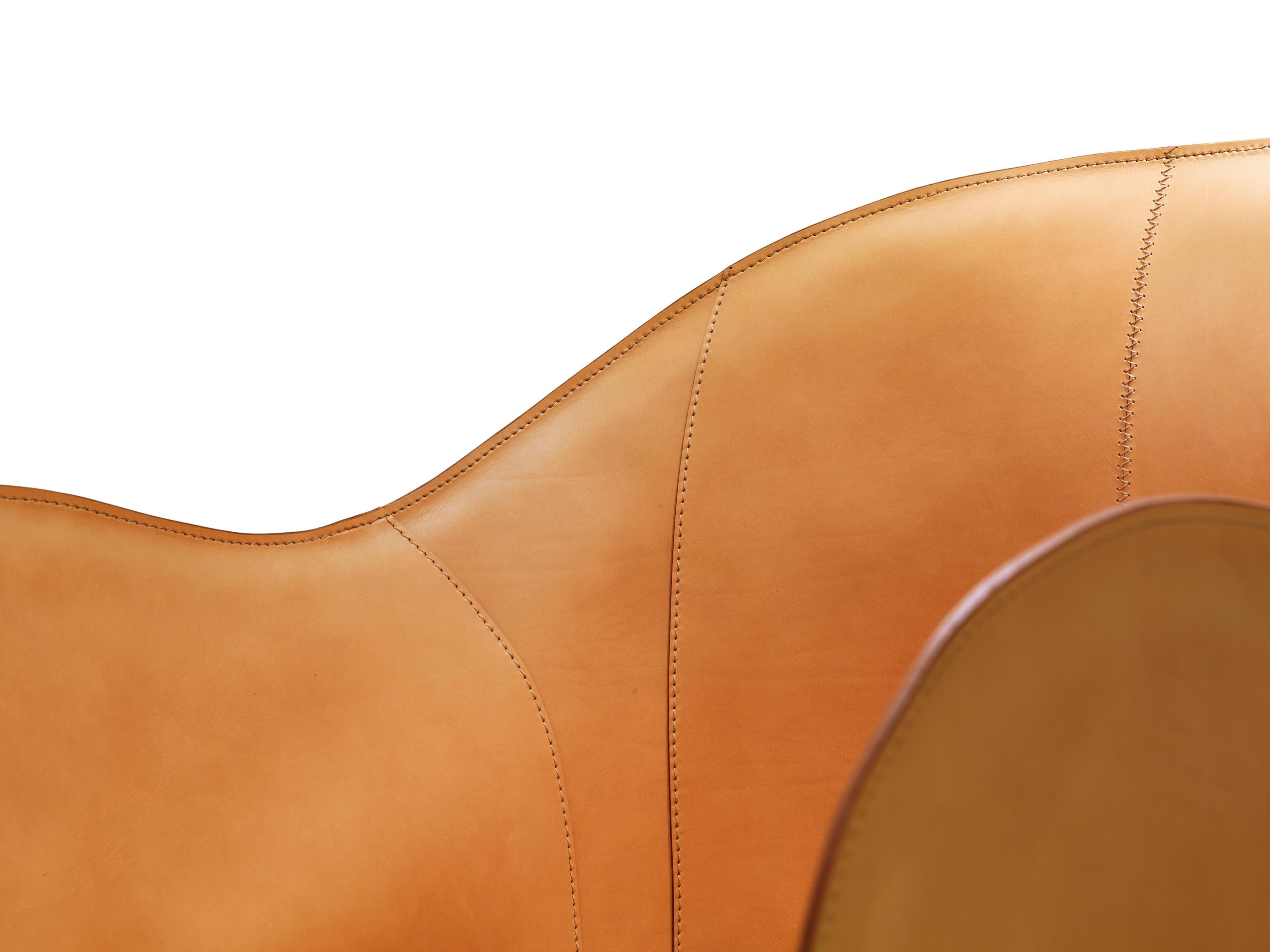 https://a.1stdibscdn.com/exo-armchair-and-pouf-set-for-sale-picture-5/f_48381/f_161783121568818178877/EXO_05_master.jpg
