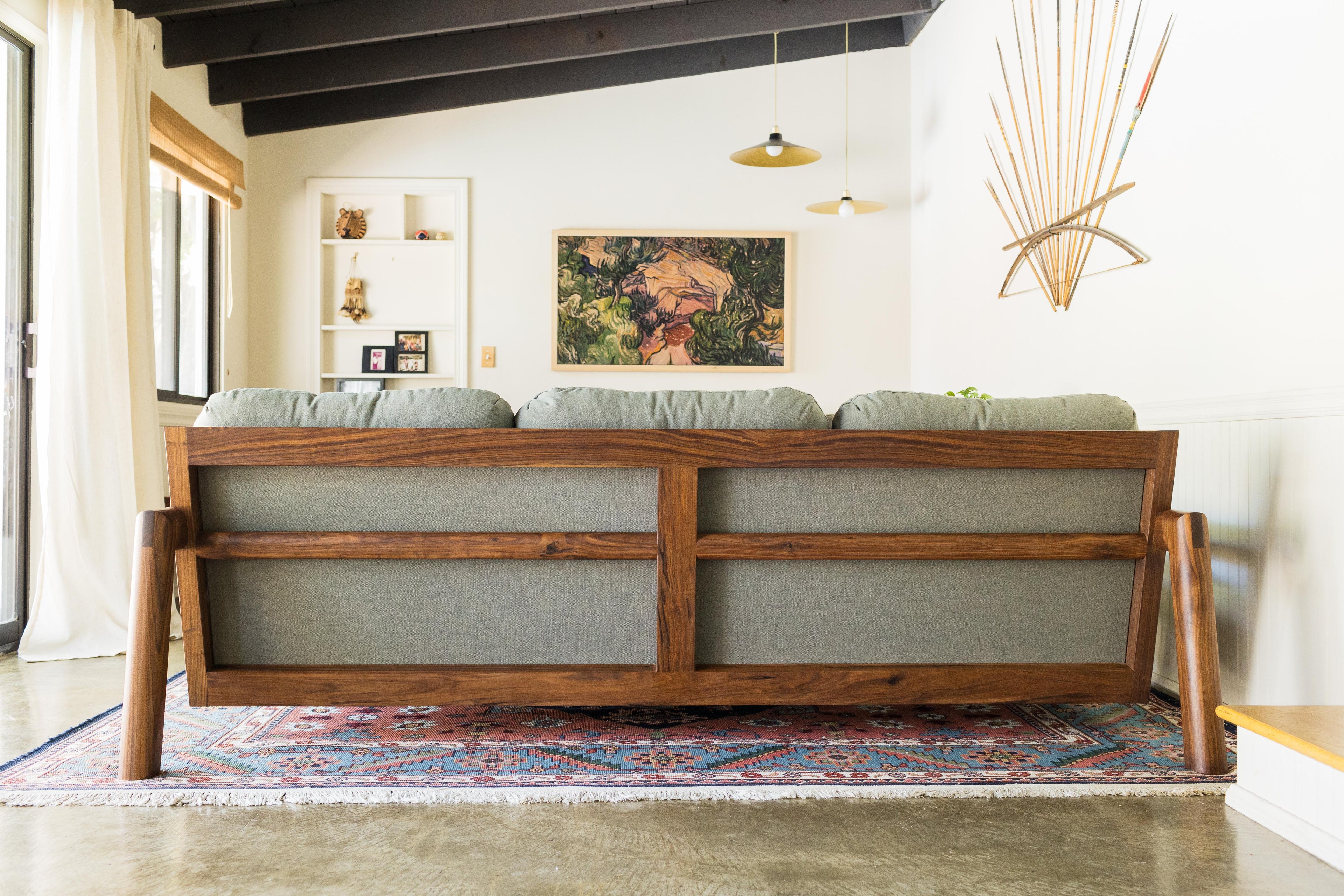 https://a.1stdibscdn.com/tambu-sofa-for-sale-picture-9/f_24193/f_369658821699297615641/EarlHomeJuly_HighRes_10_master.jpg