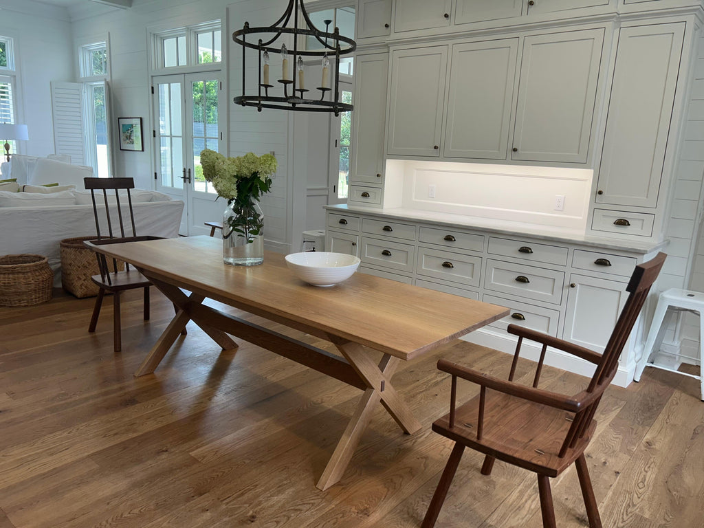 https://a.1stdibscdn.com/east-end-white-oak-trestle-table-in-stock-for-sale-picture-3/f_49771/f_459050421752805228223/East_End_Tally_3_master.jpeg