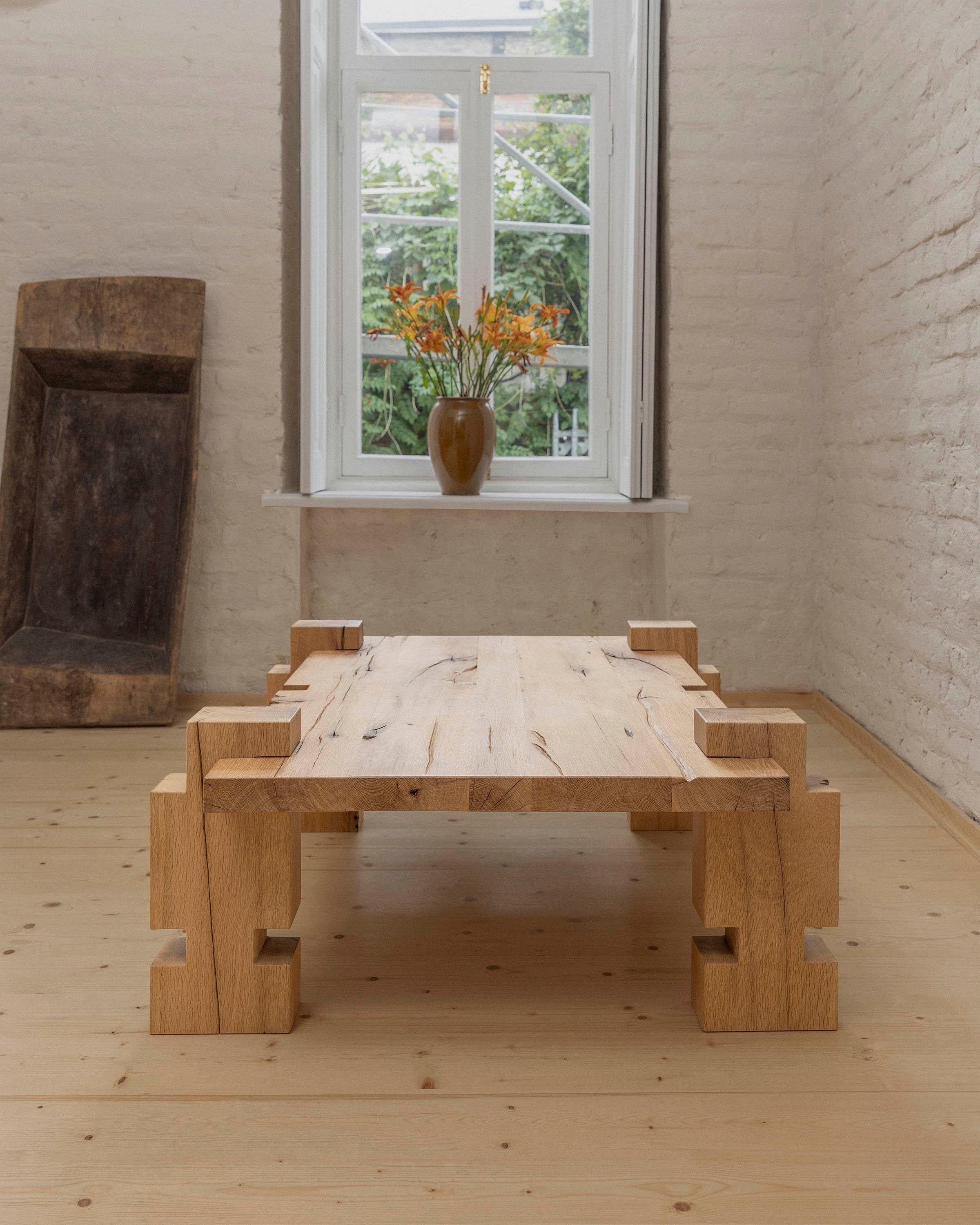 https://a.1stdibscdn.com/element-coffee-table-by-nana-zaalishvili-for-sale-picture-7/f_12192/f_374551521721755211922/Element_Coffee_Table_Nana_Zaalishvili_4_master.jpg