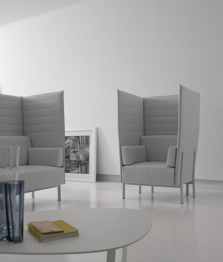 https://a.1stdibscdn.com/alias-865-eleven-high-back-one-seater-sofa-in-grey-with-black-lacquered-frame-for-sale-picture-2/22569652/f_310312621666857007661/Eleven_high_back_singolo_0985_1__master.jpg?width=768
